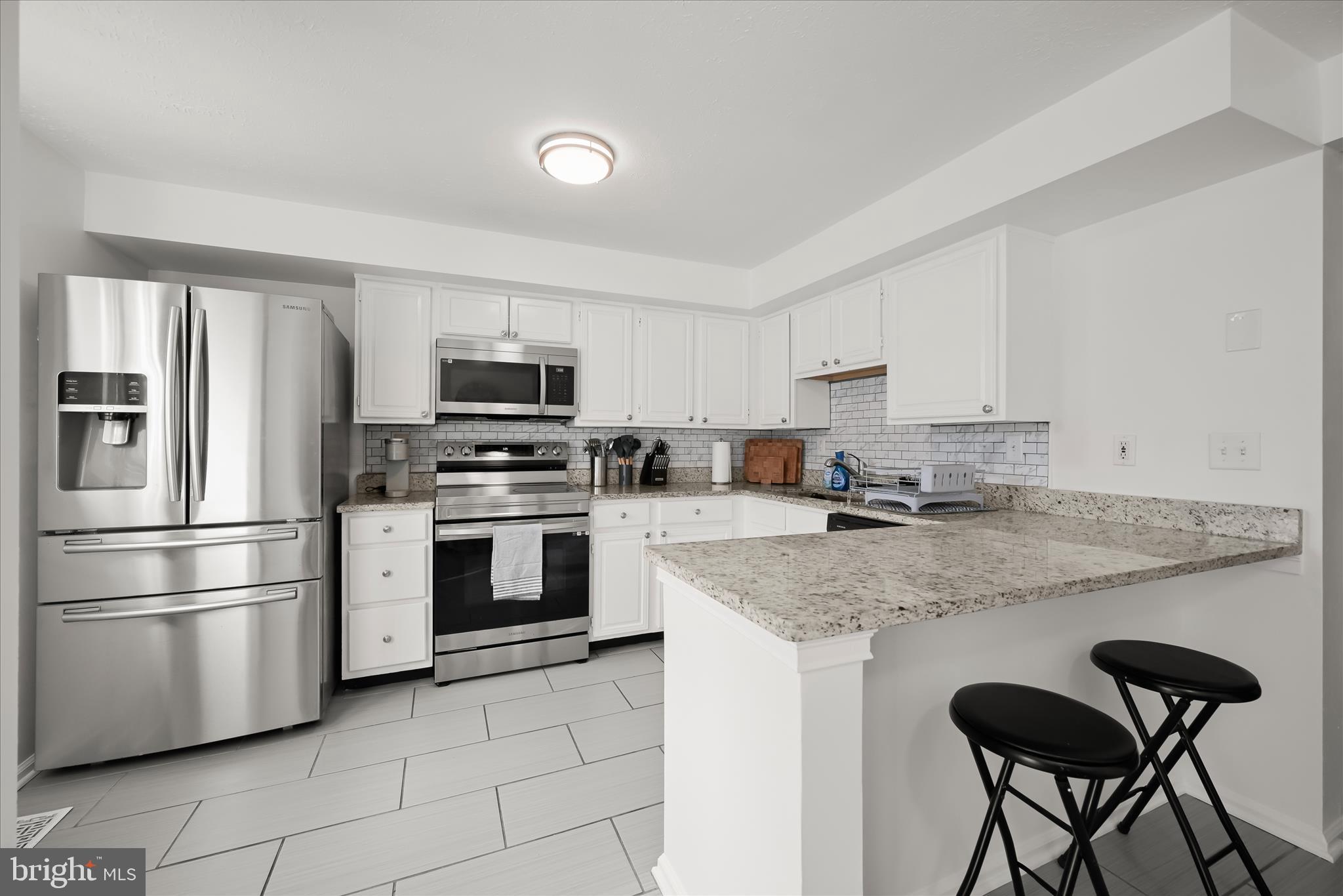 CROSBY HILL - Residential