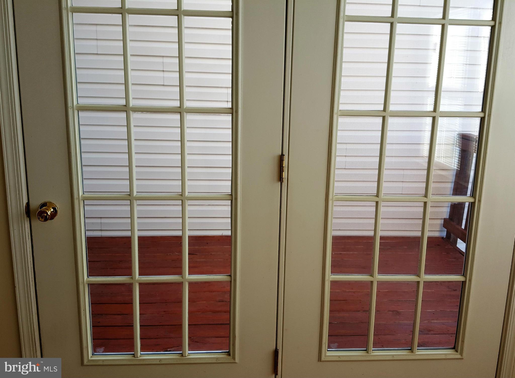 MANOR PARK - Residential Lease