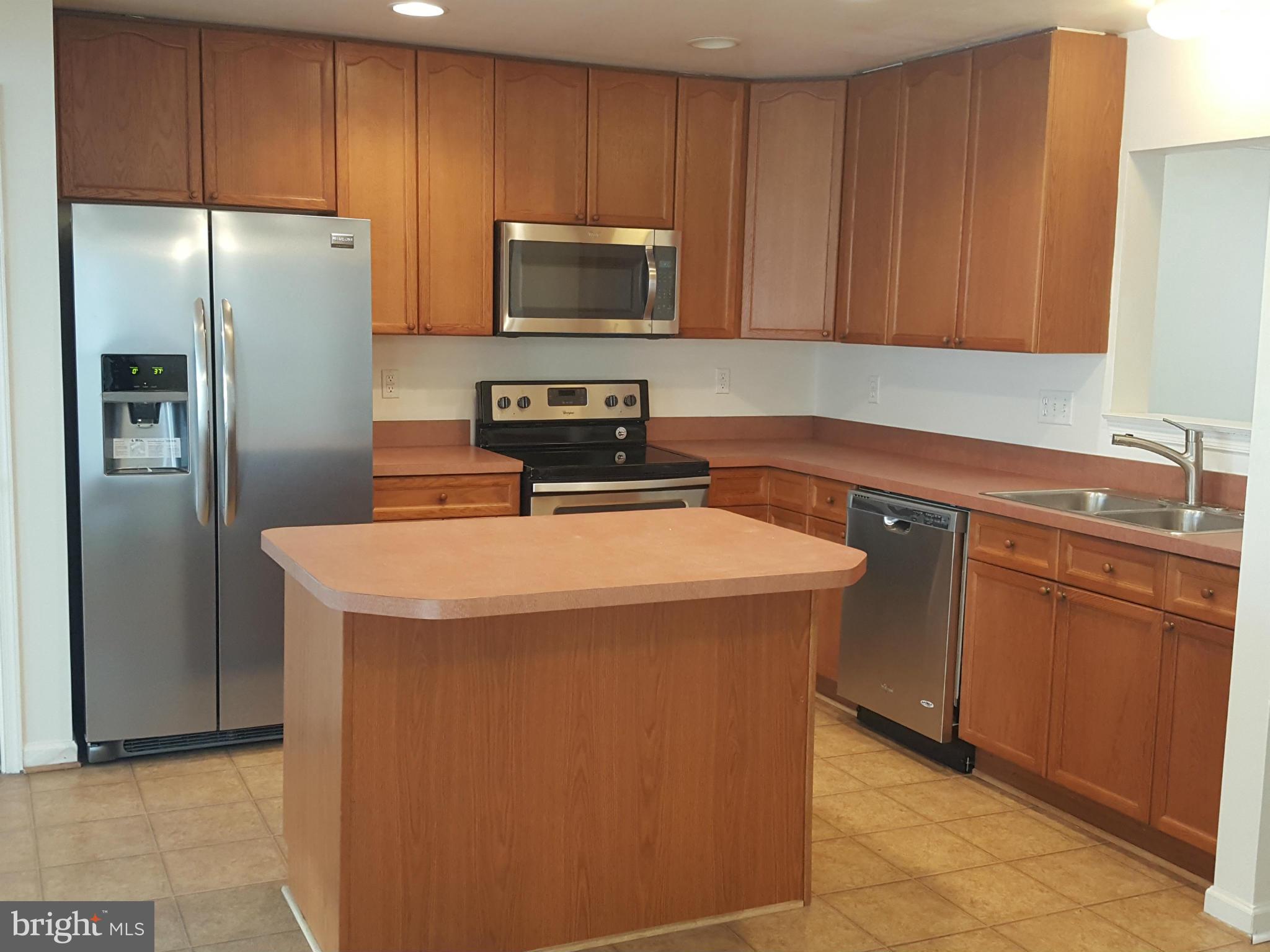 MANOR PARK - Residential Lease