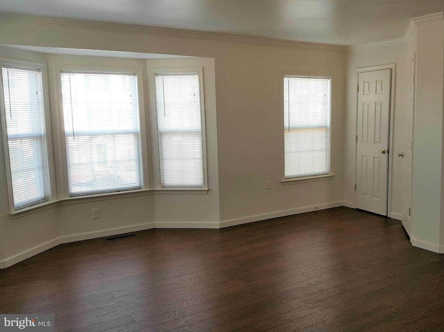 MANOR PARK - Residential Lease