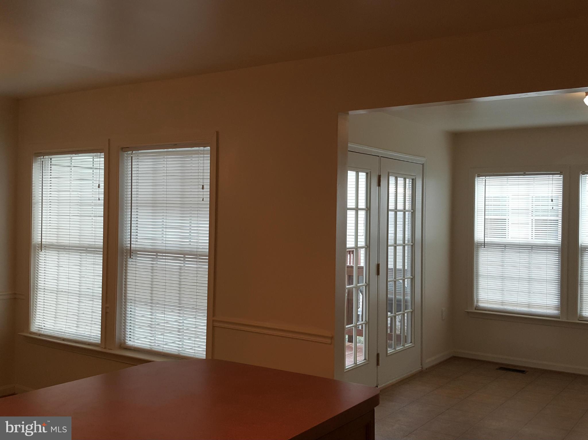 MANOR PARK - Residential Lease