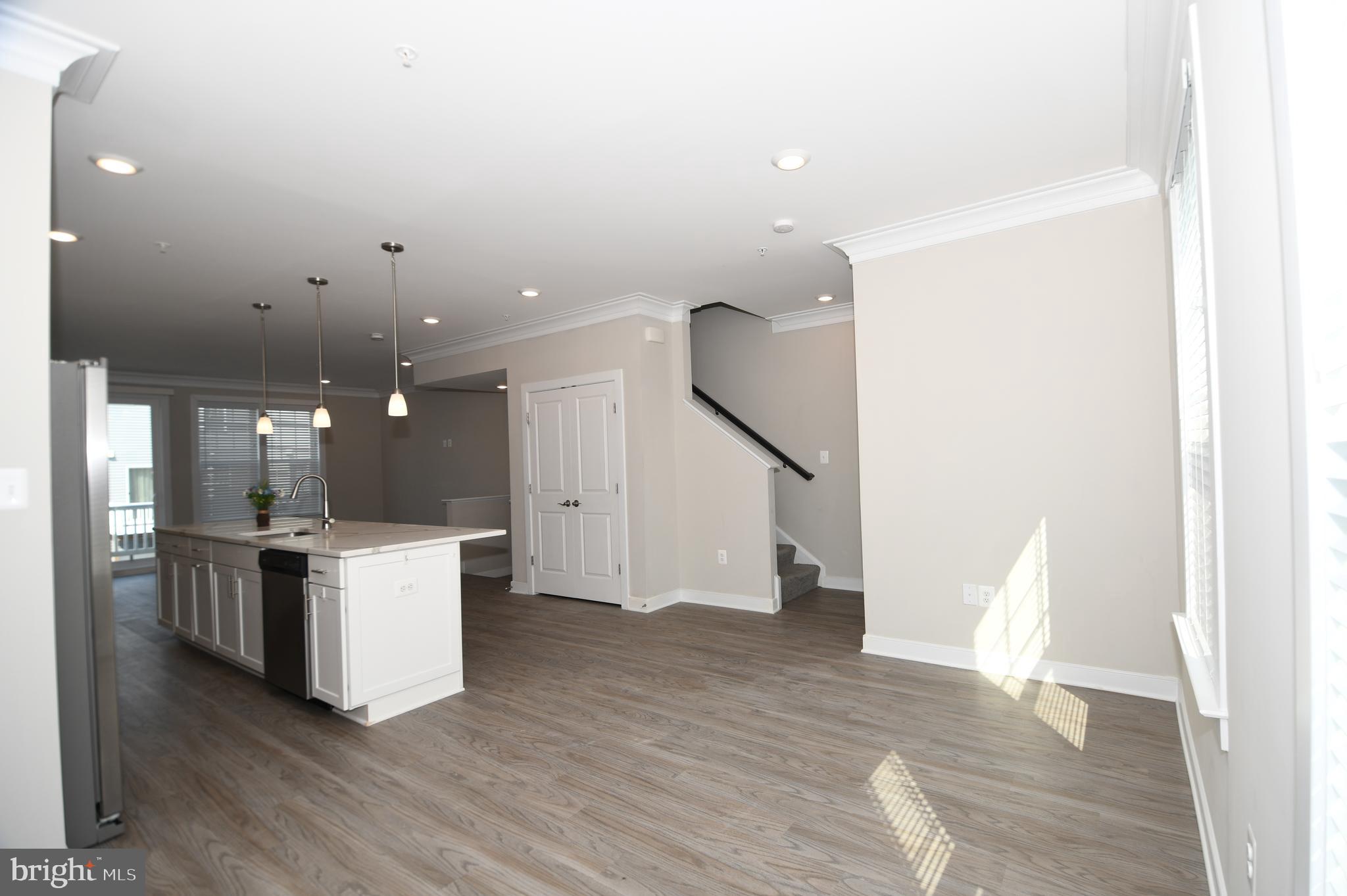 TALLYN RIDGE - Residential Lease