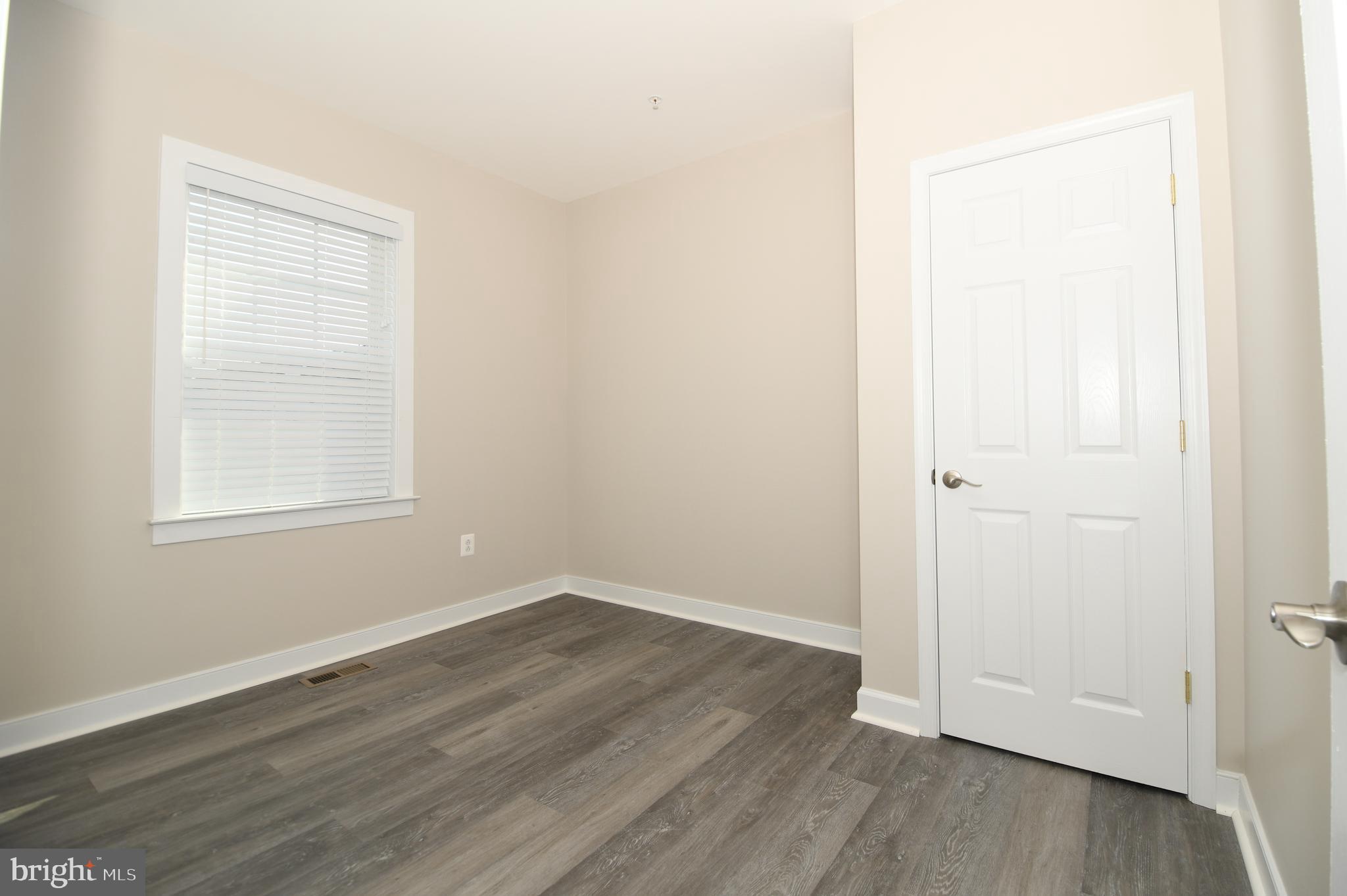 TALLYN RIDGE - Residential Lease