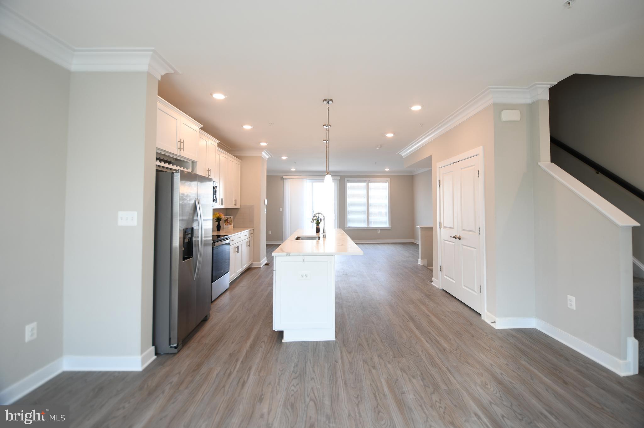 TALLYN RIDGE - Residential Lease