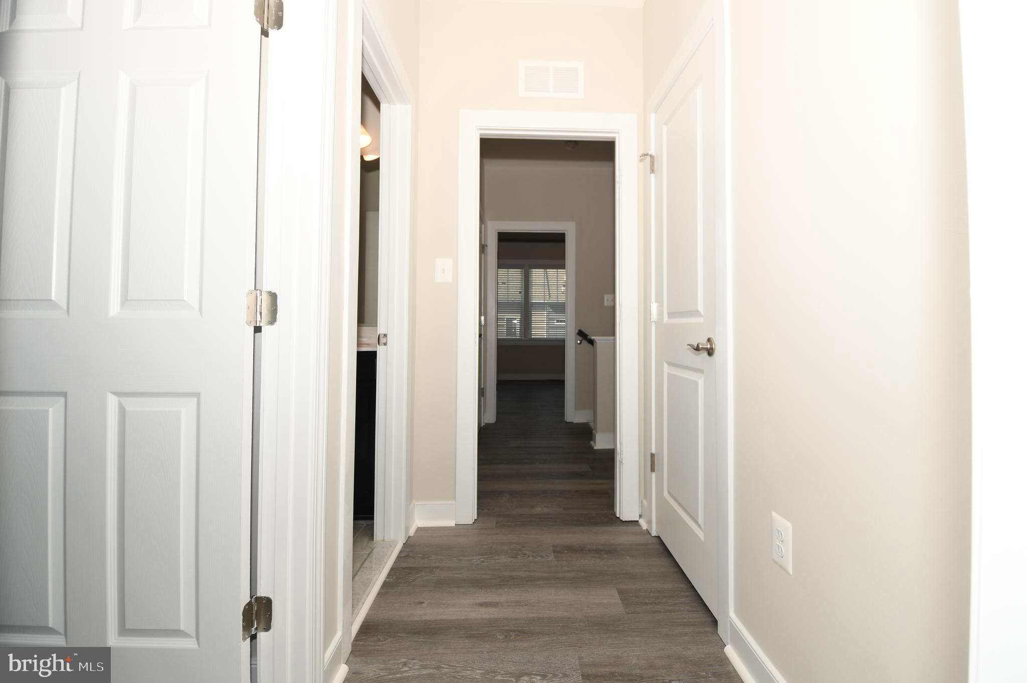 TALLYN RIDGE - Residential Lease