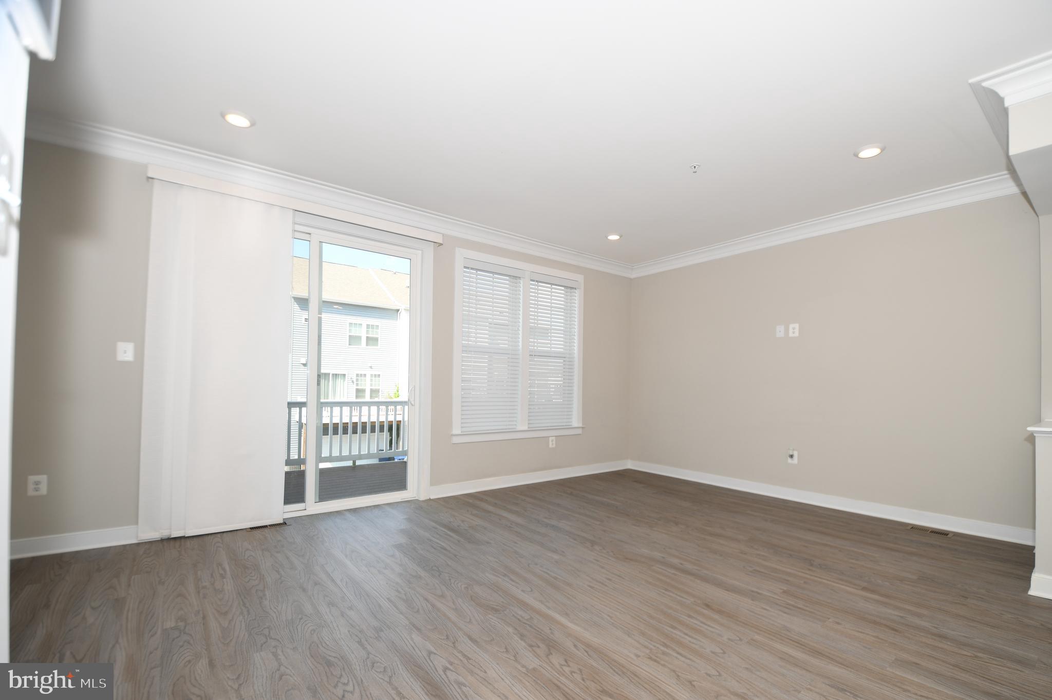 TALLYN RIDGE - Residential Lease