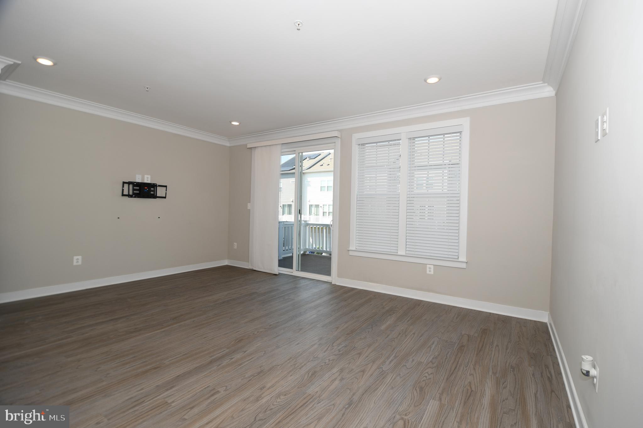 TALLYN RIDGE - Residential Lease