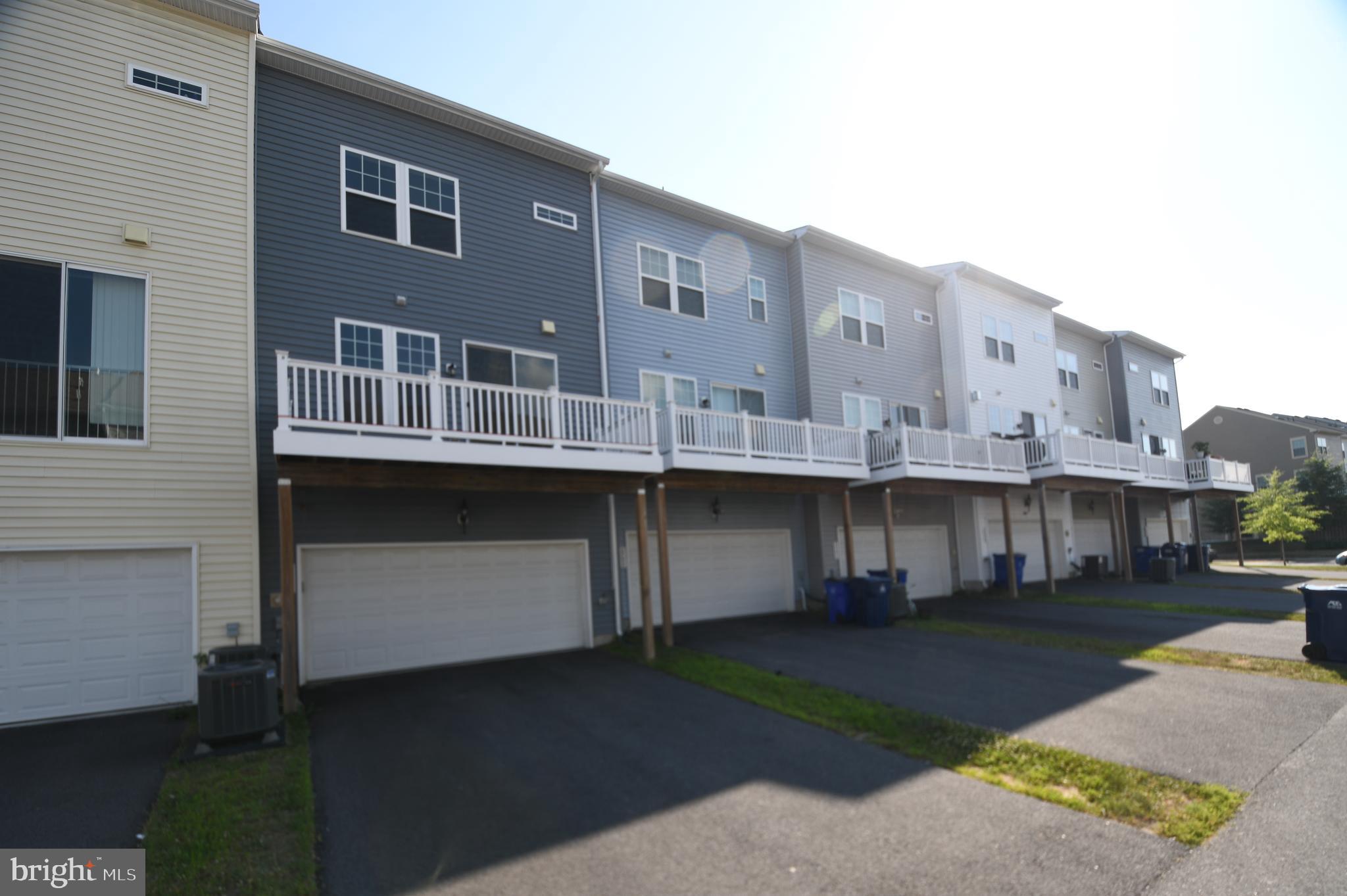 TALLYN RIDGE - Residential Lease