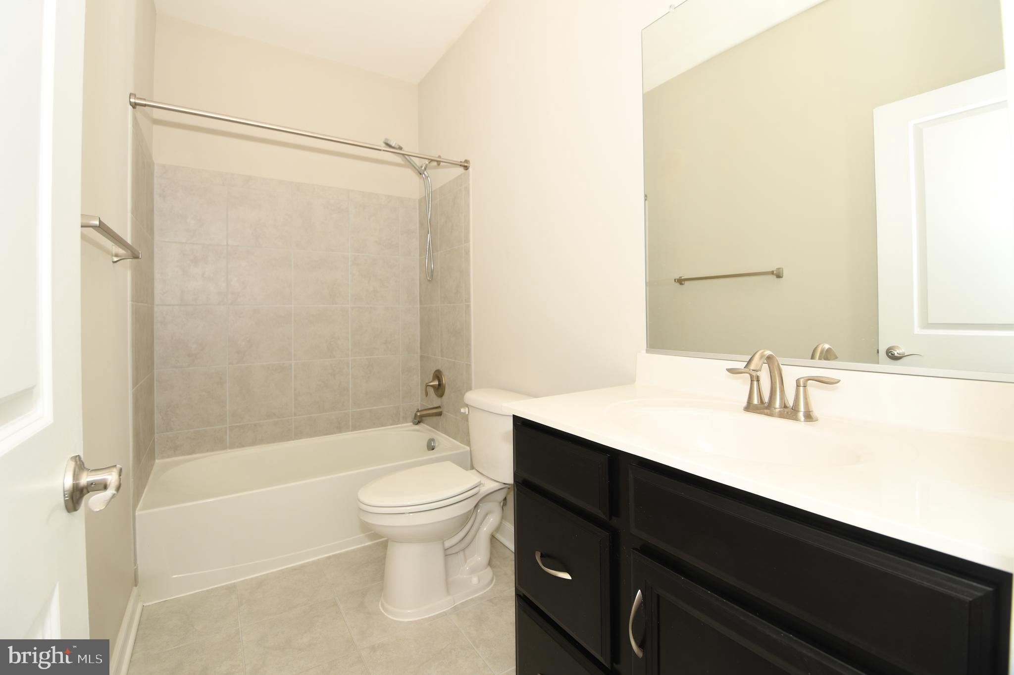 TALLYN RIDGE - Residential Lease