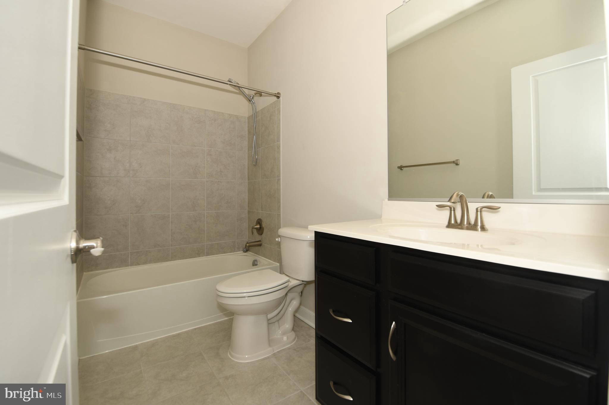 TALLYN RIDGE - Residential Lease