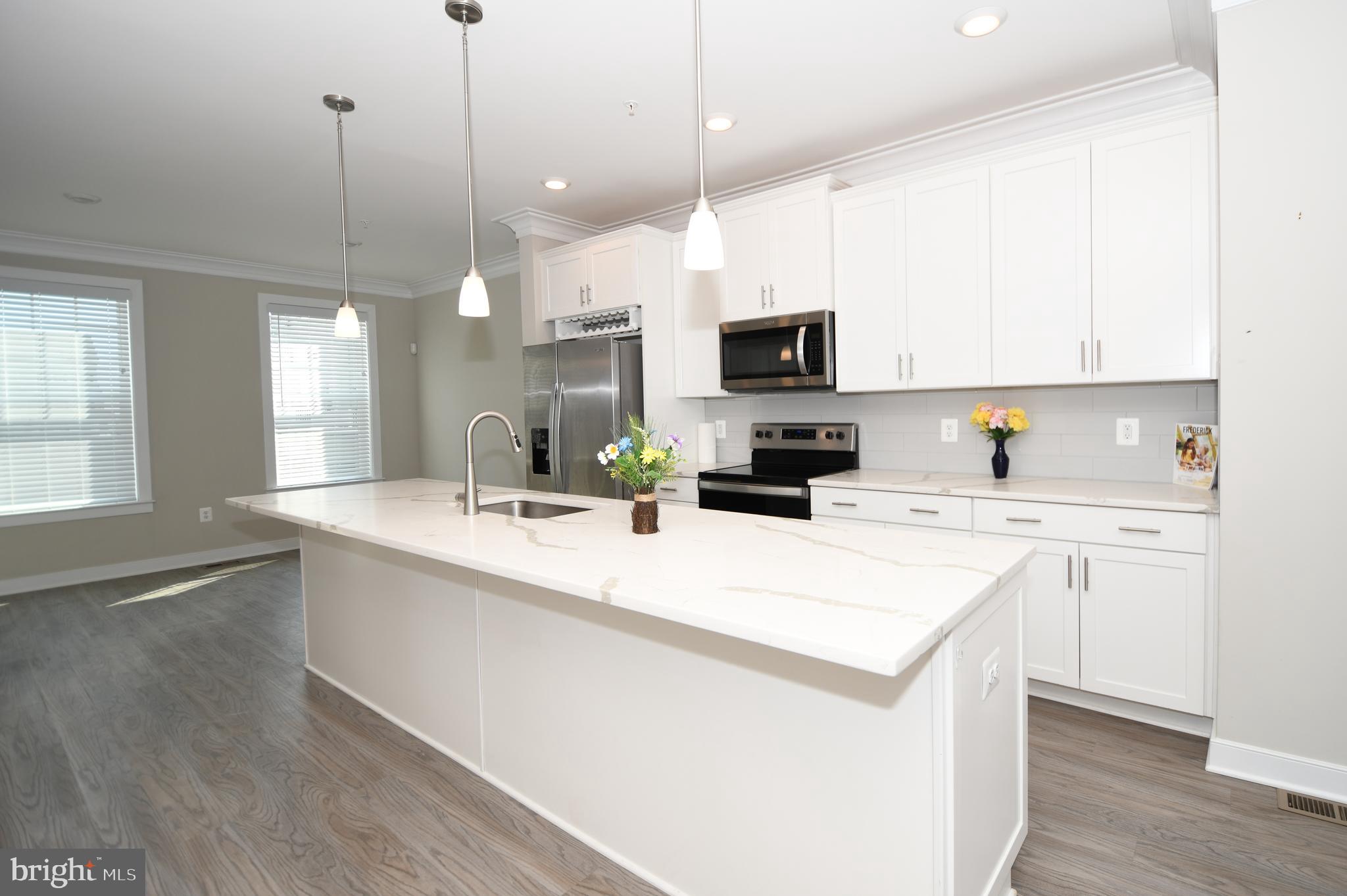 TALLYN RIDGE - Residential Lease