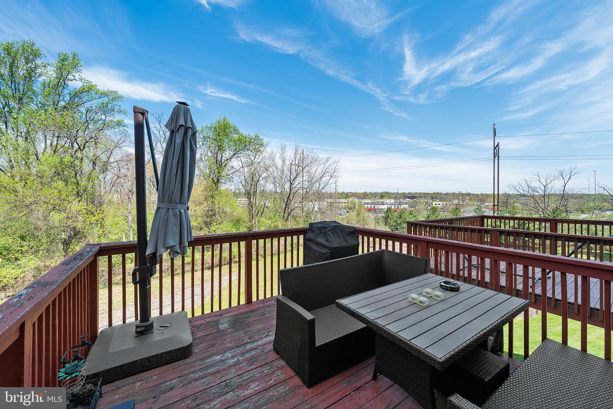 GARRISON GREENE - Residential Lease