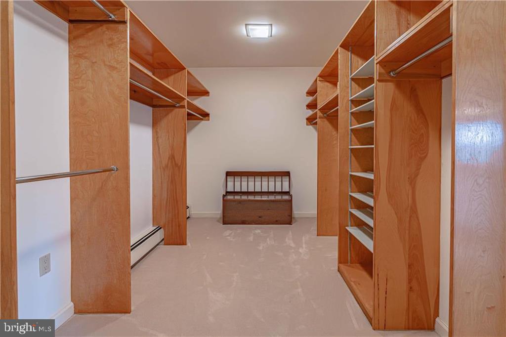 ROBIN HOOD - Residential