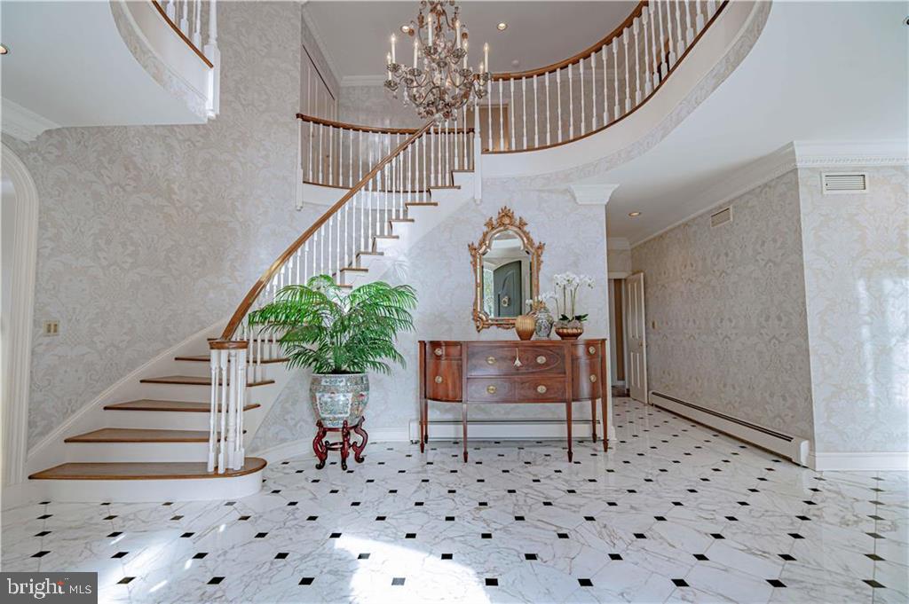 ROBIN HOOD - Residential