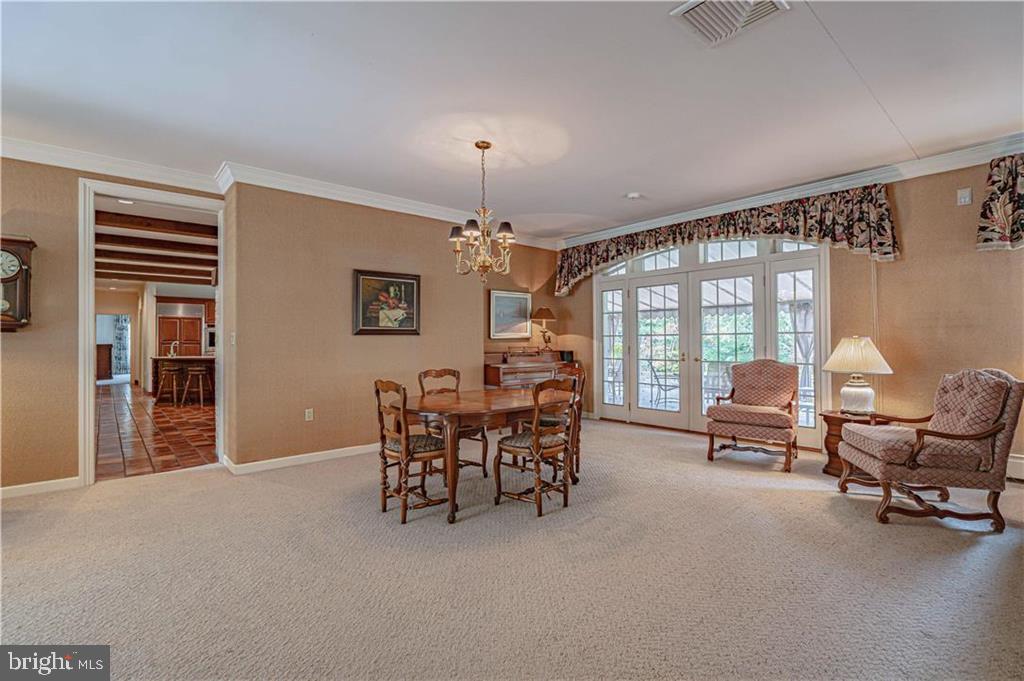 ROBIN HOOD - Residential