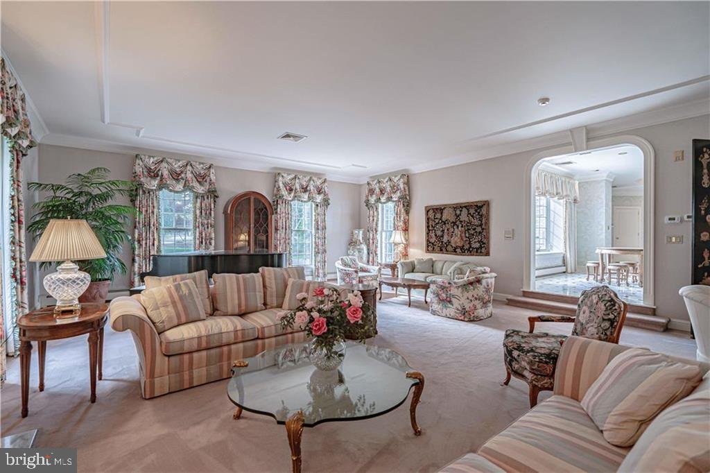 ROBIN HOOD - Residential