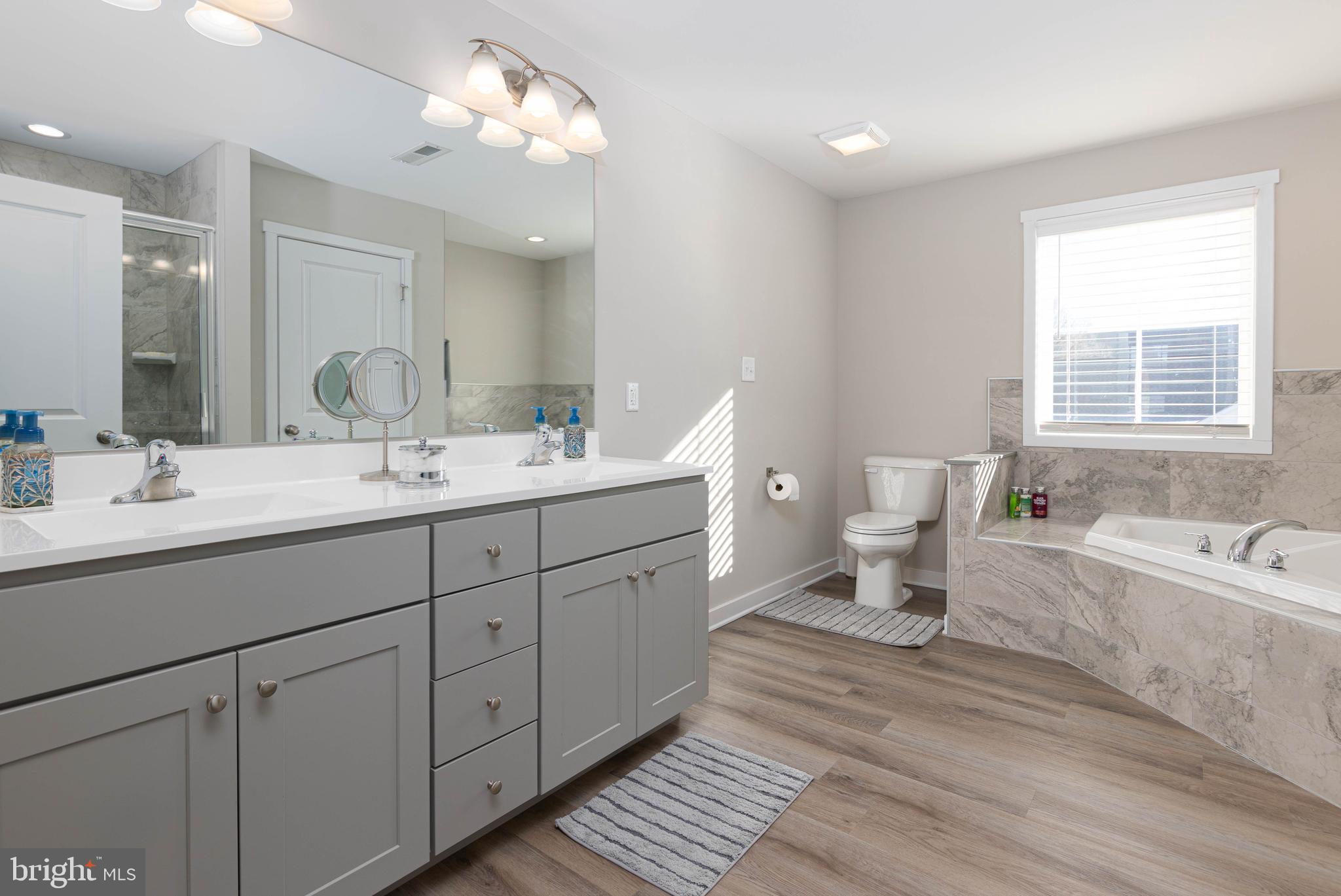 STONEY RIDGE - Residential