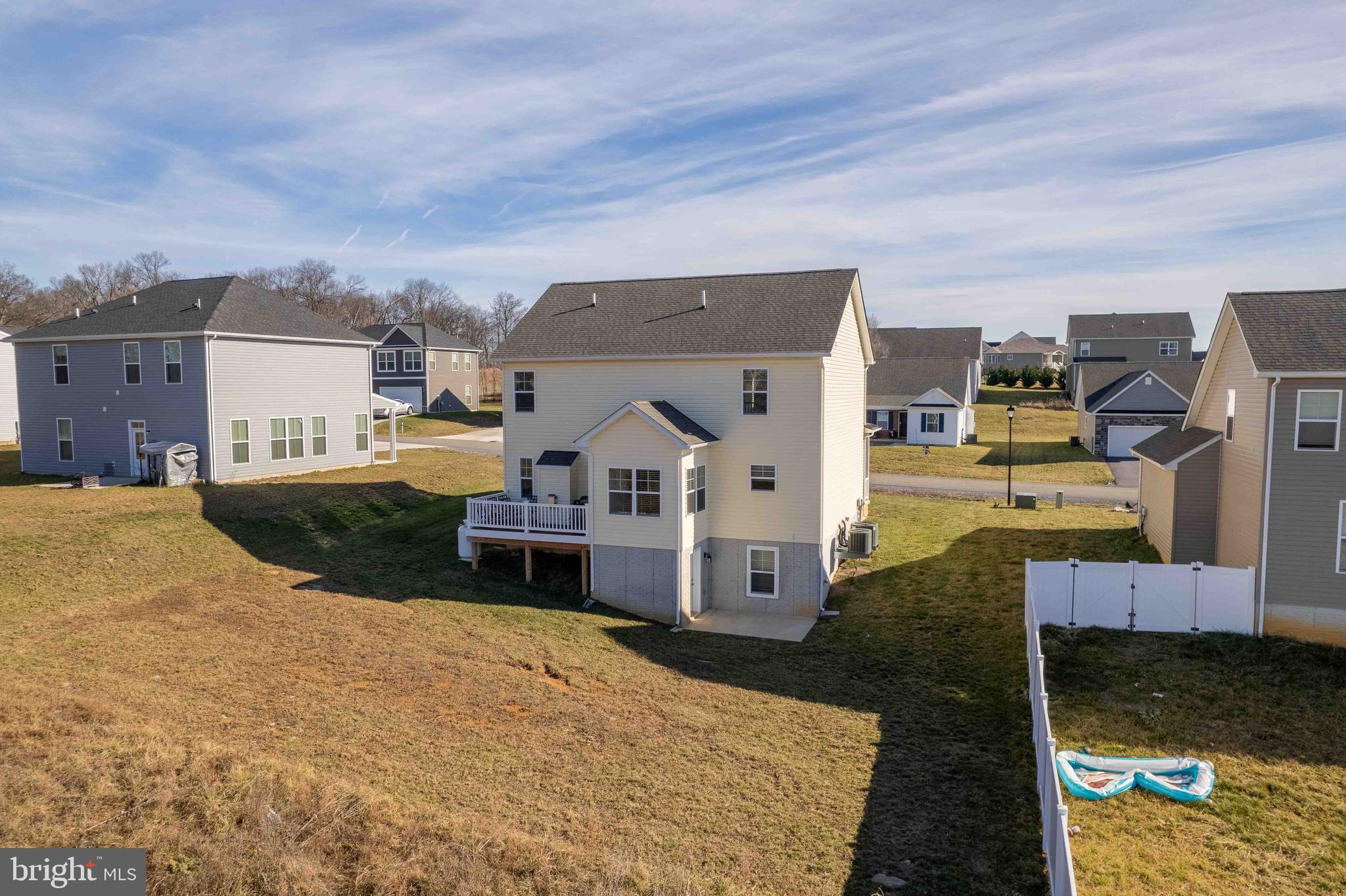 STONEY RIDGE - Residential