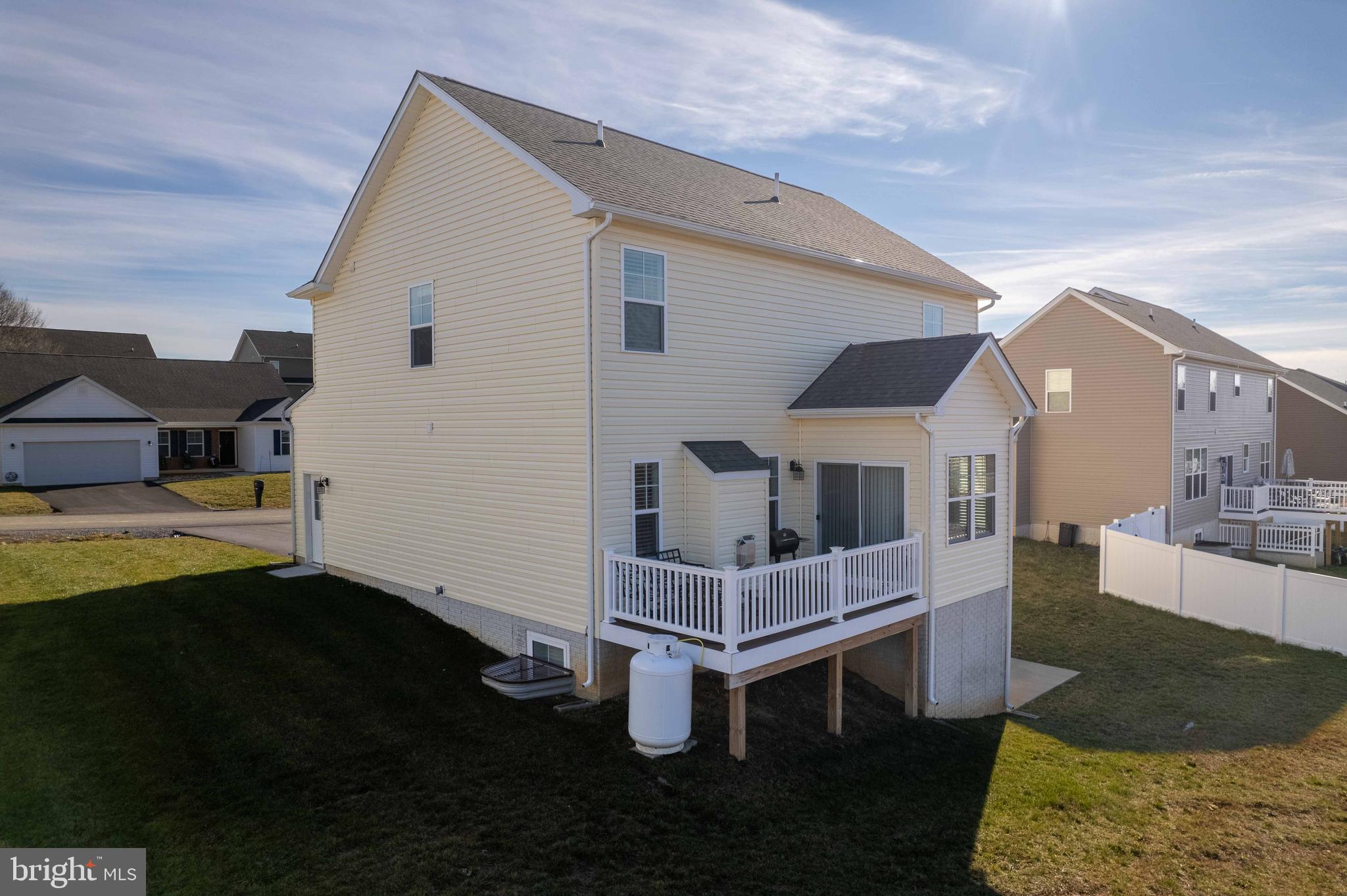 STONEY RIDGE - Residential