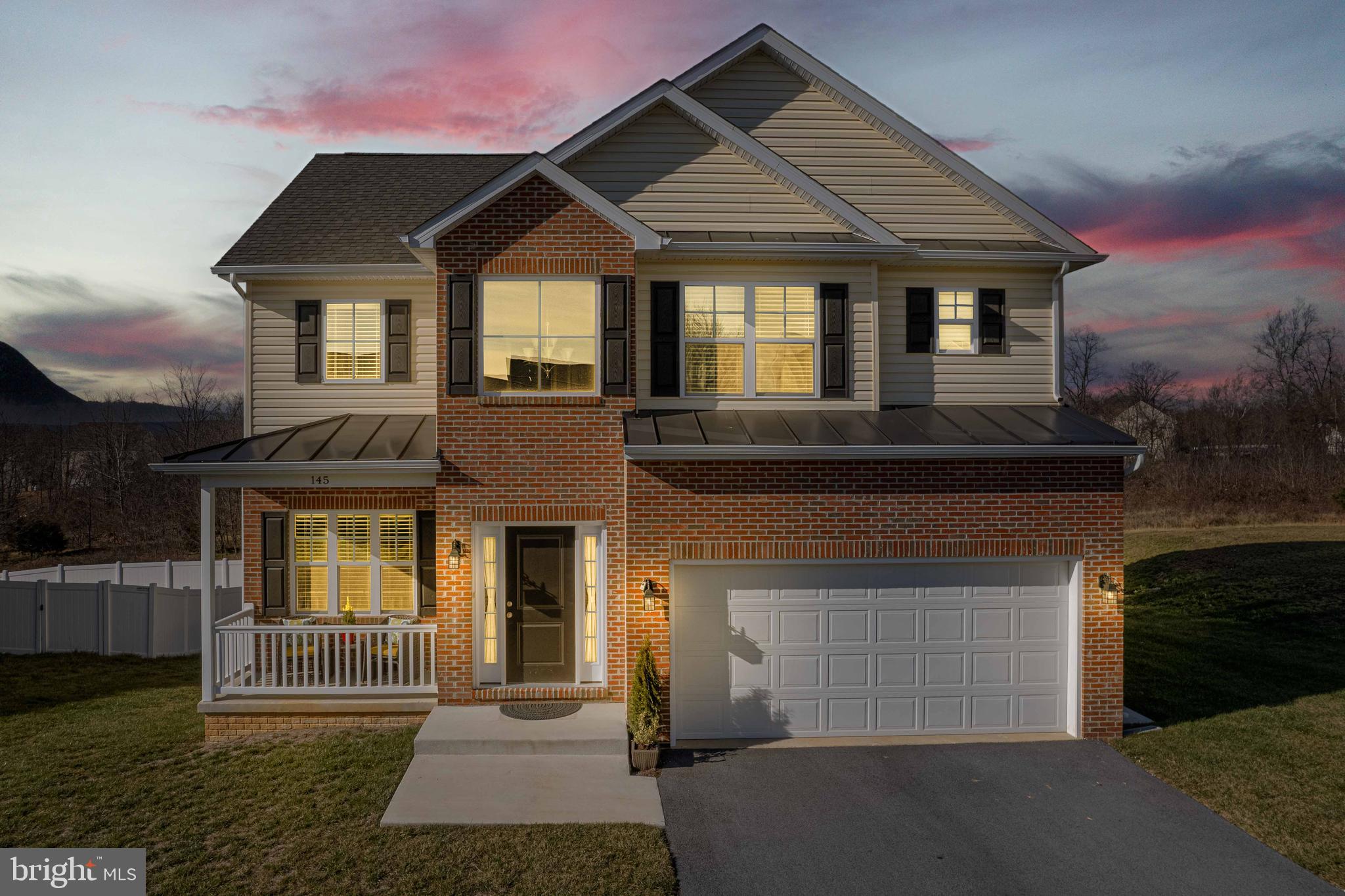 STONEY RIDGE - Residential