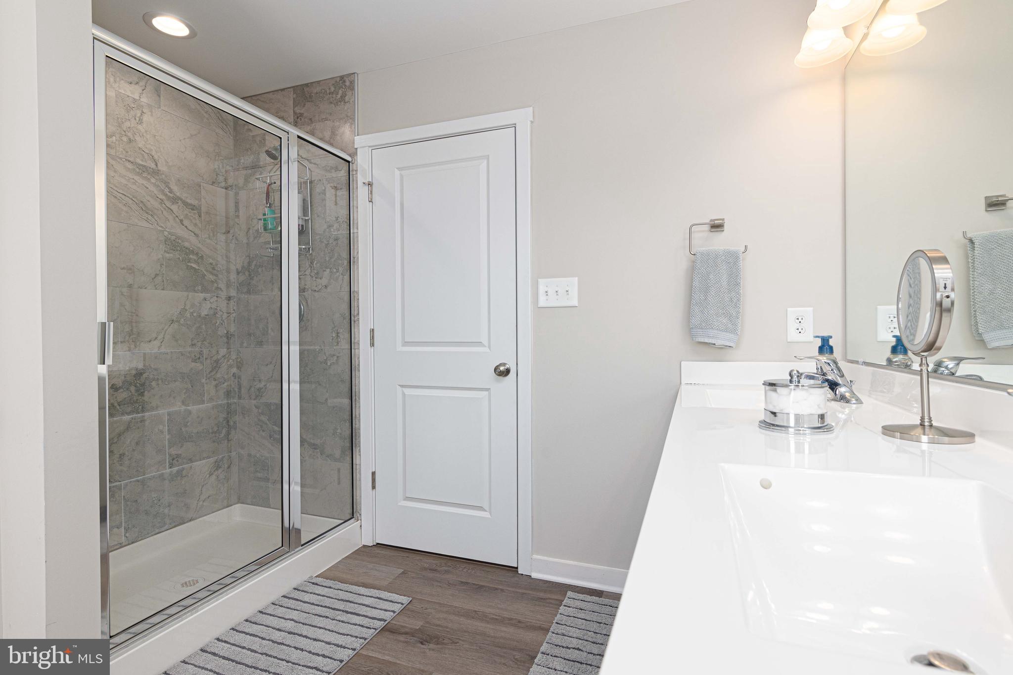 STONEY RIDGE - Residential