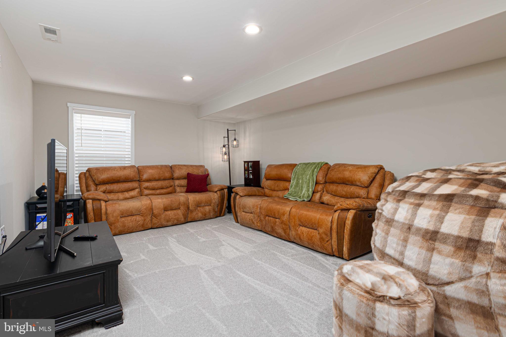 STONEY RIDGE - Residential