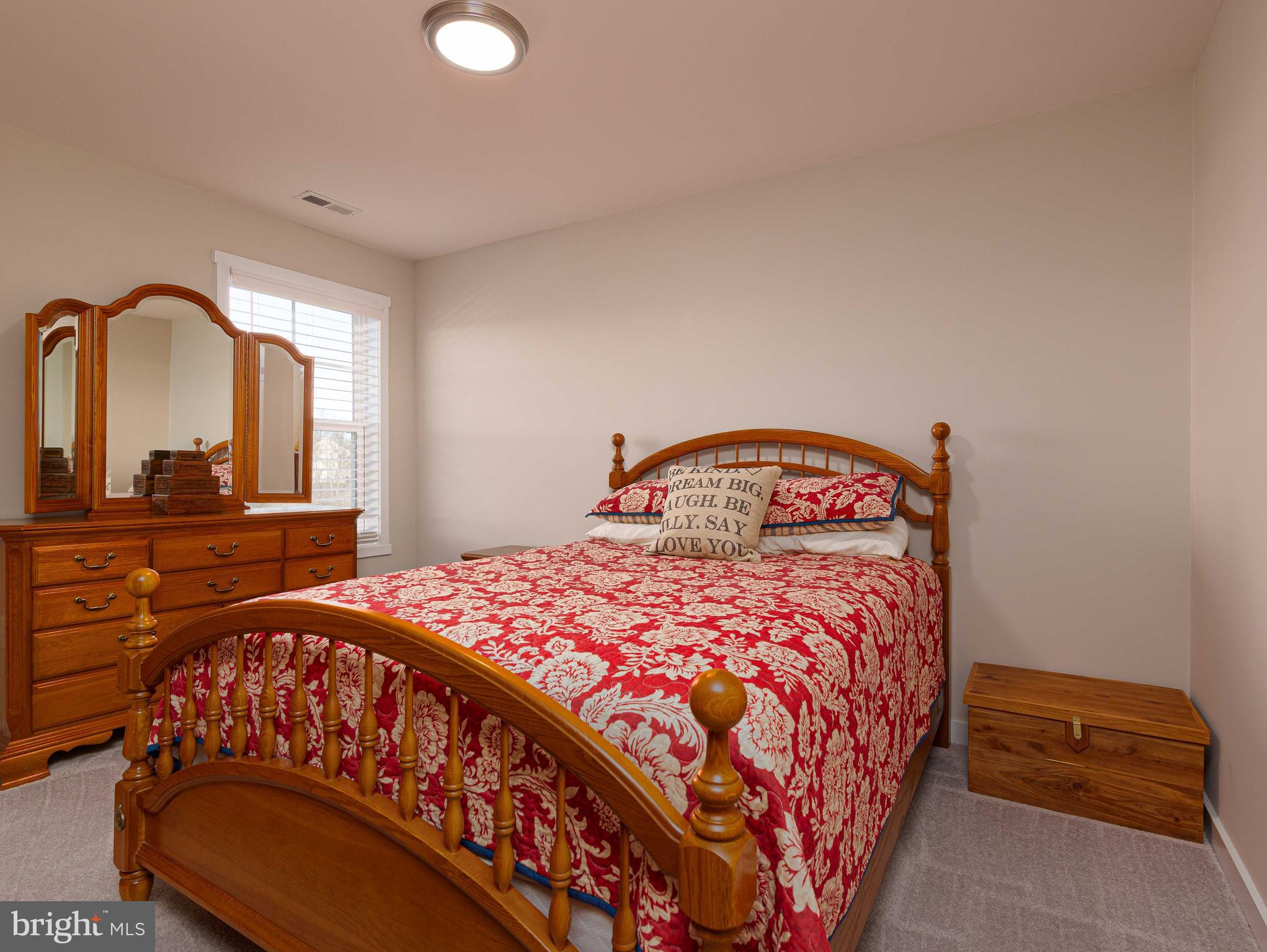 STONEY RIDGE - Residential