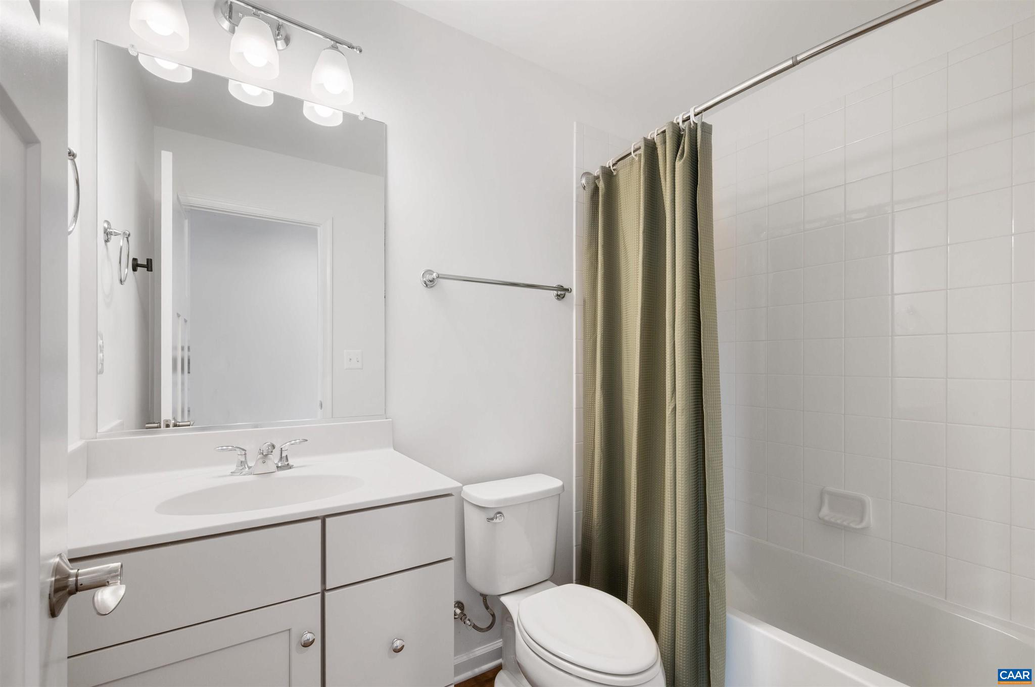 PLEASANT GREEN - Residential