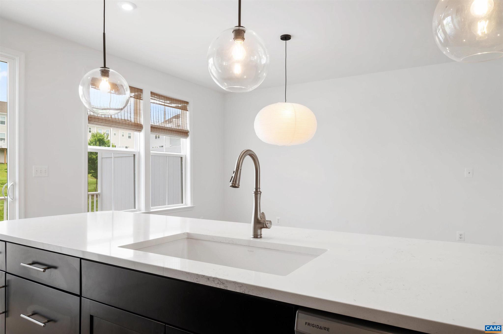 PLEASANT GREEN - Residential