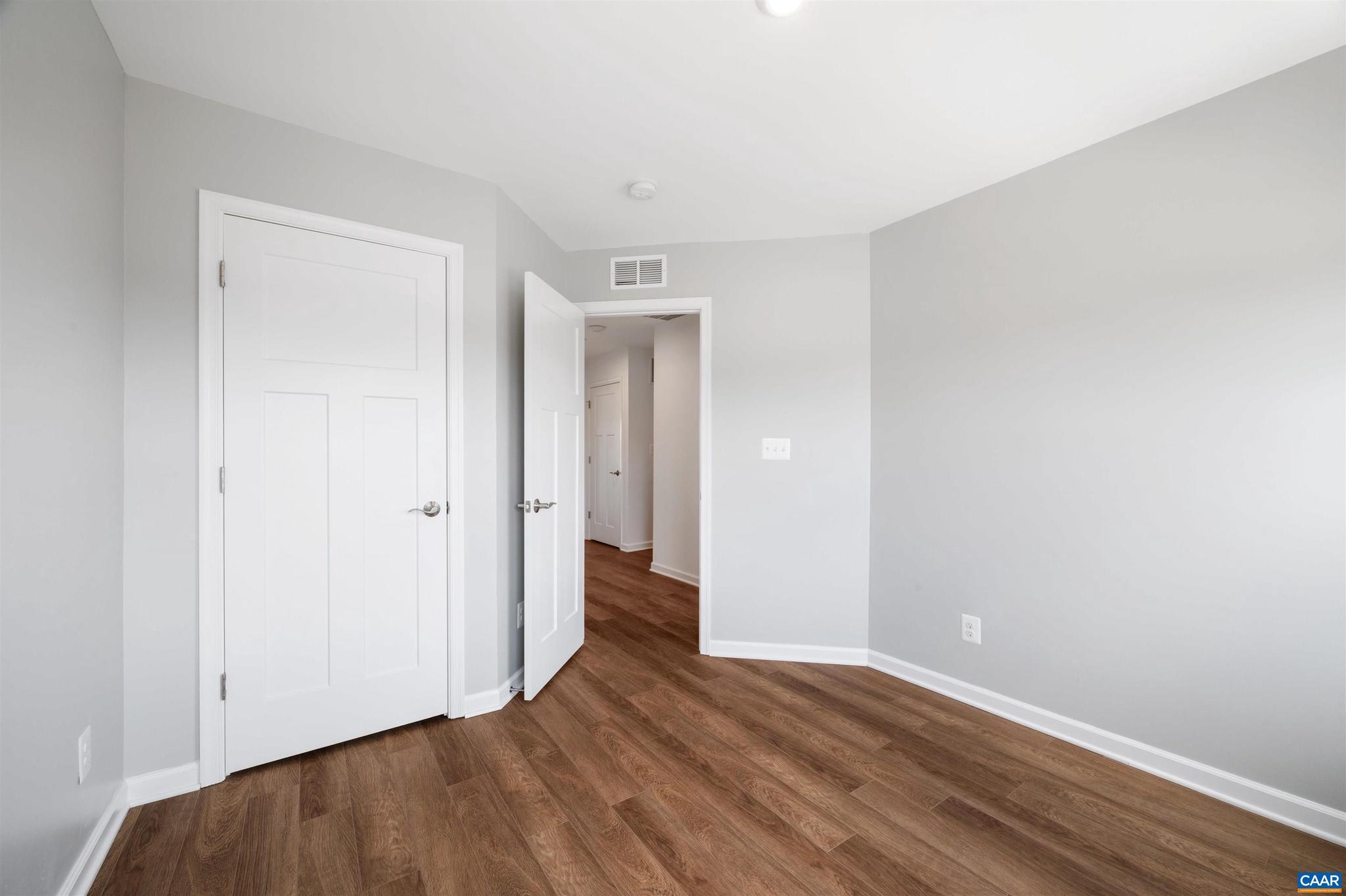 PLEASANT GREEN - Residential