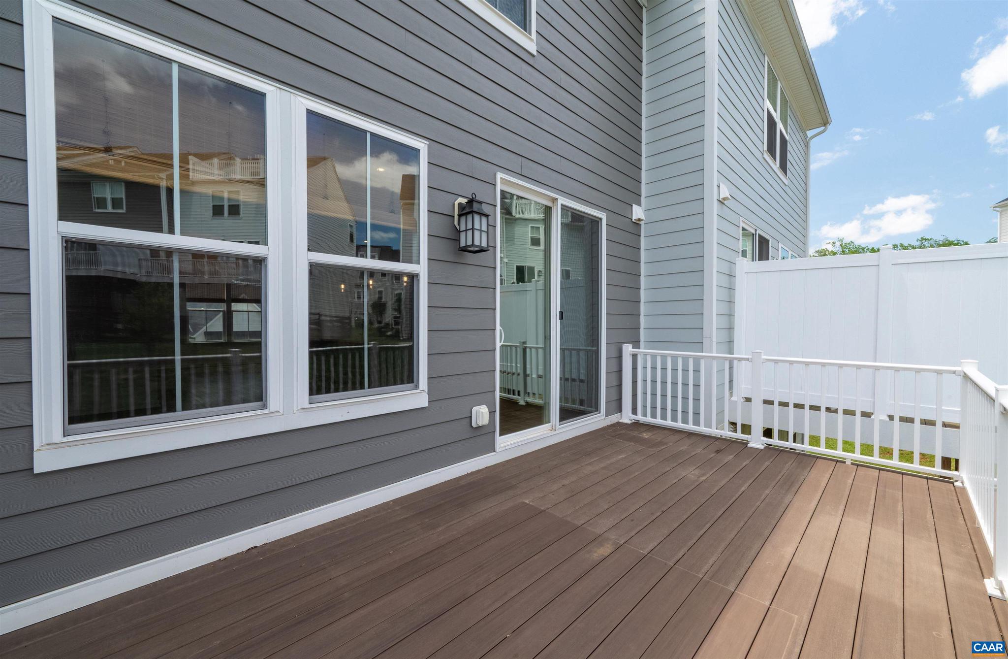 PLEASANT GREEN - Residential