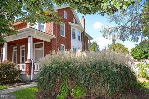 Townhouse For Sale - 222 N 6th Street<br/> Lancaster County, DENVER, PA 17517