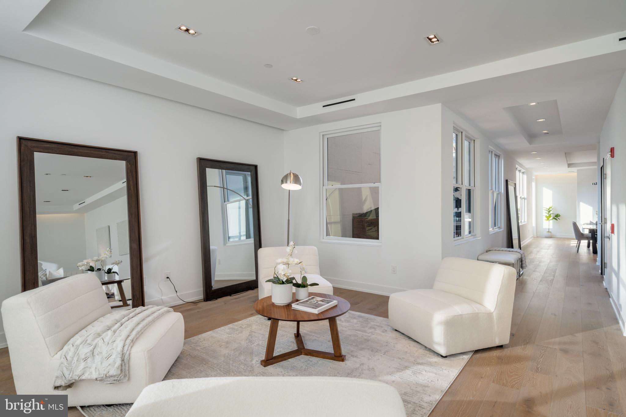 RITTENHOUSE SQUARE - Residential