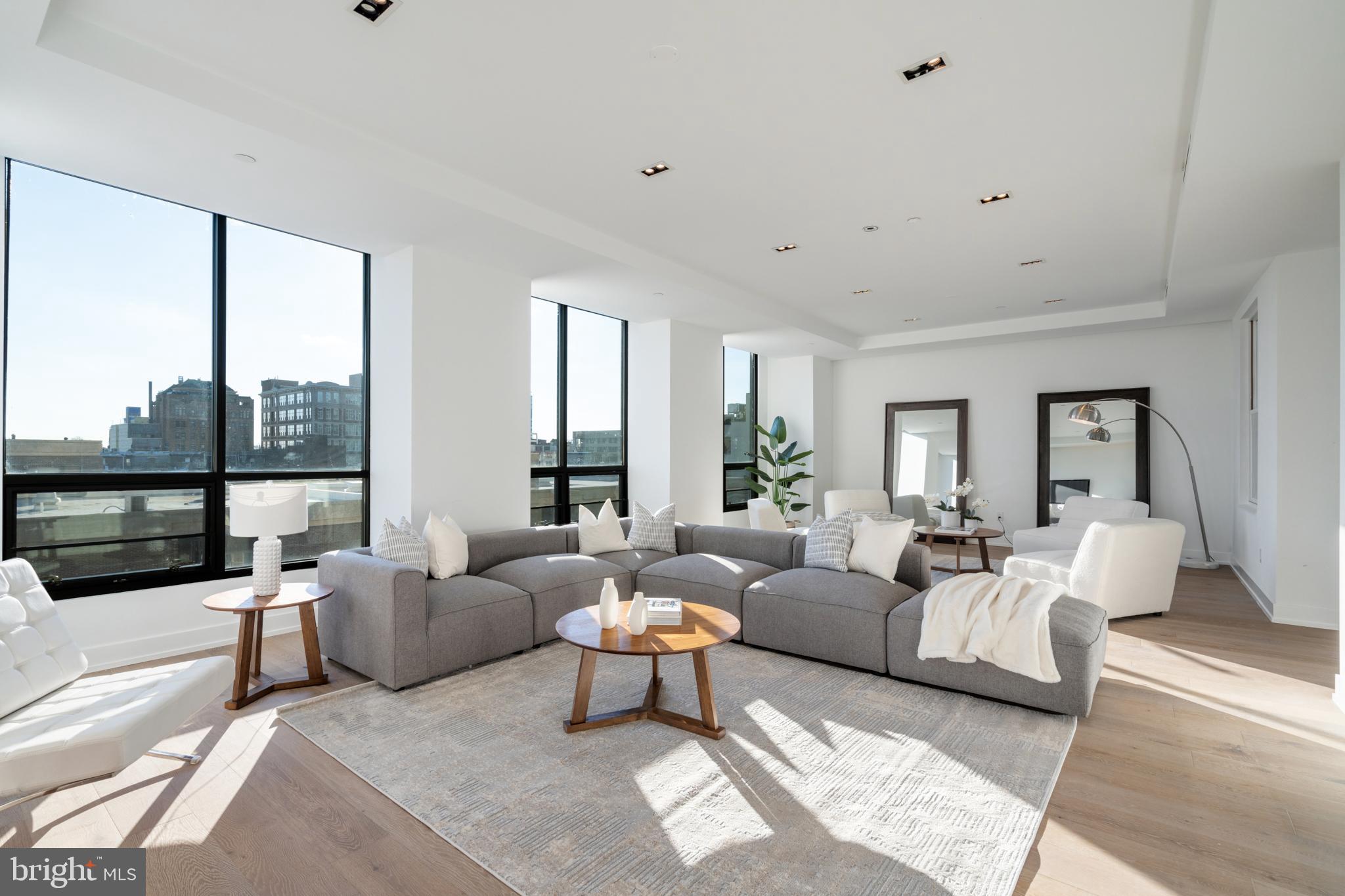 RITTENHOUSE SQUARE - Residential