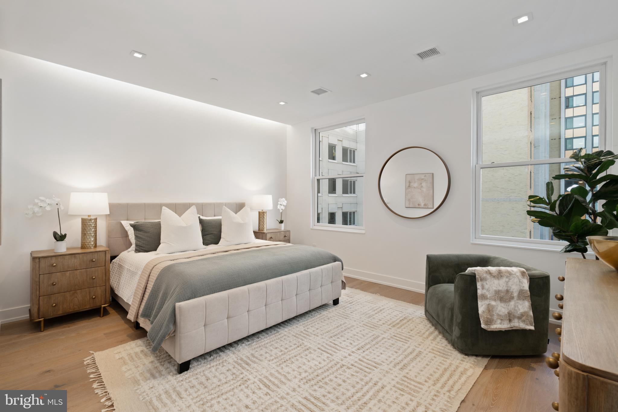 RITTENHOUSE SQUARE - Residential