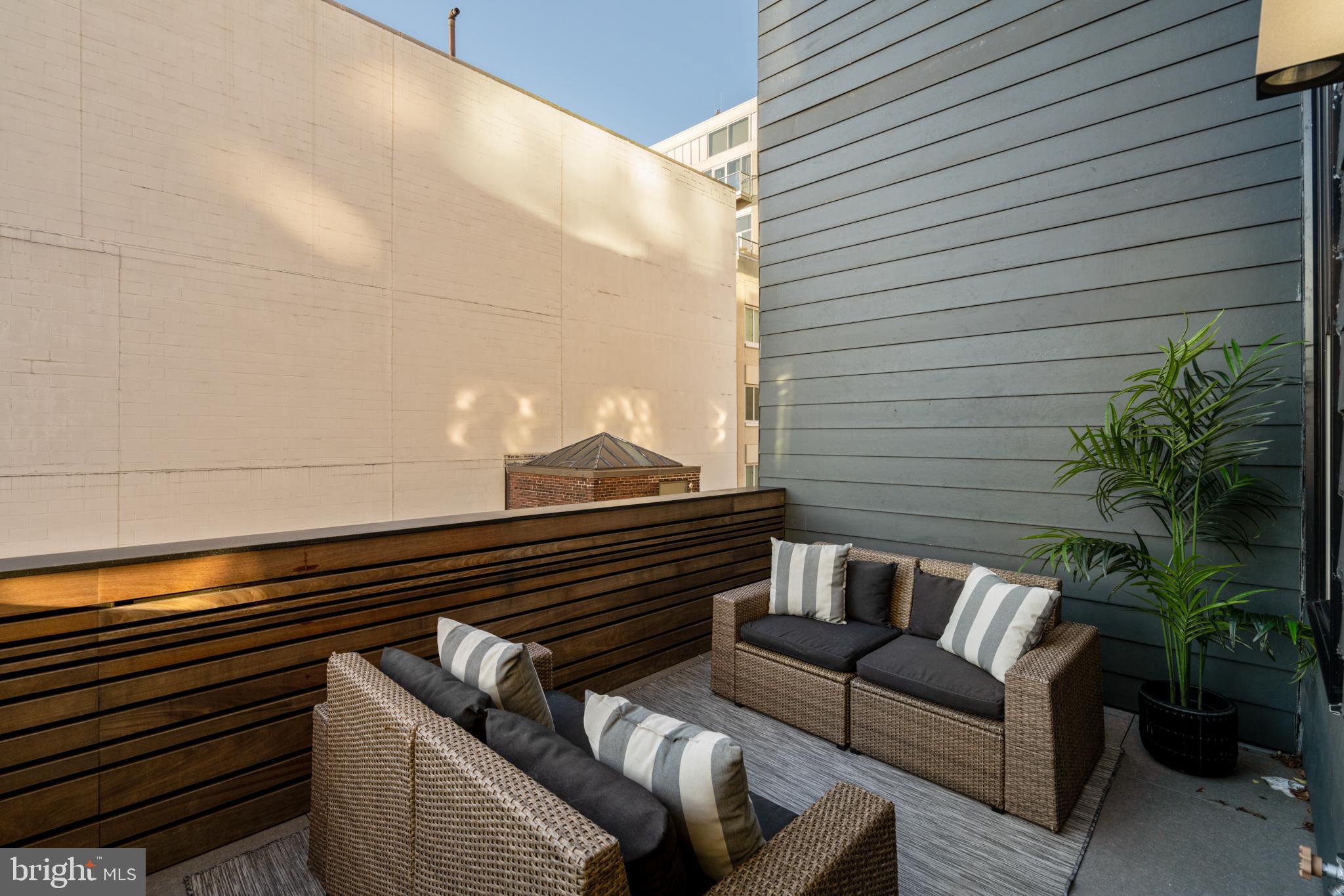 RITTENHOUSE SQUARE - Residential