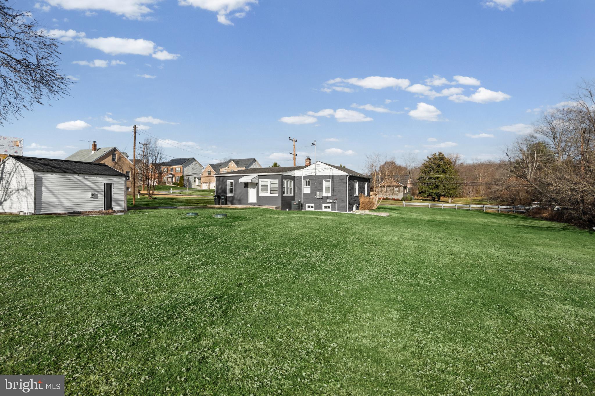 PERRY HALL - Residential