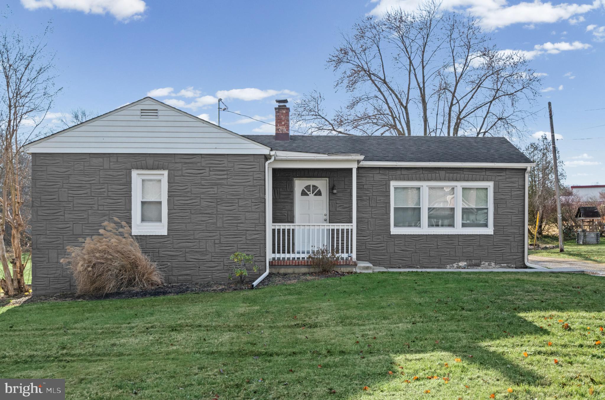 PERRY HALL - Residential