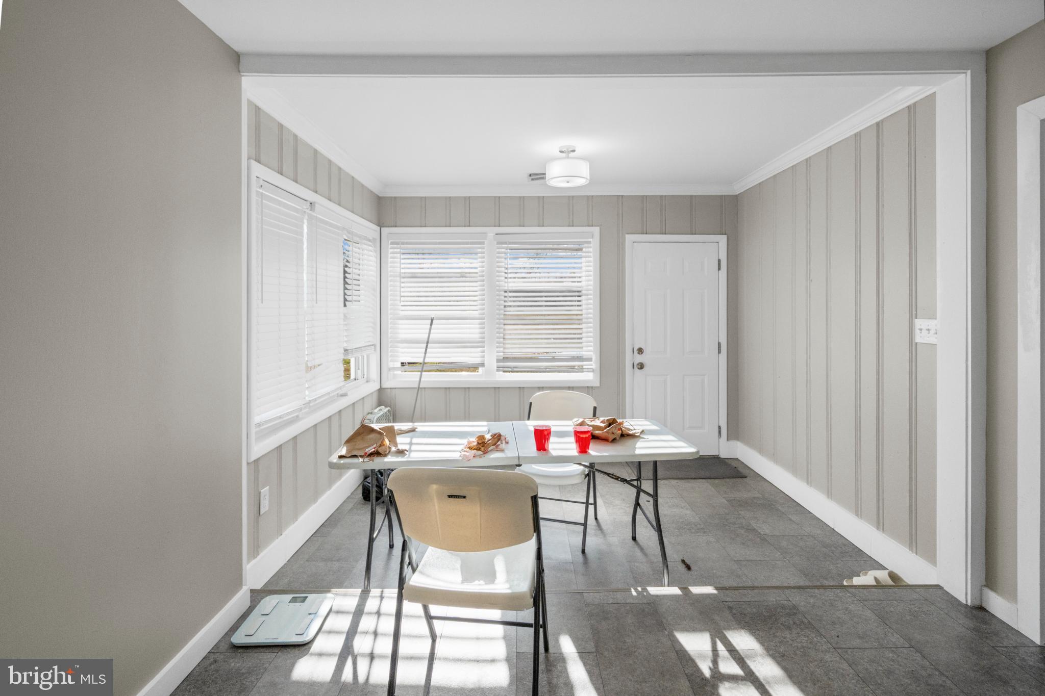 PERRY HALL - Residential