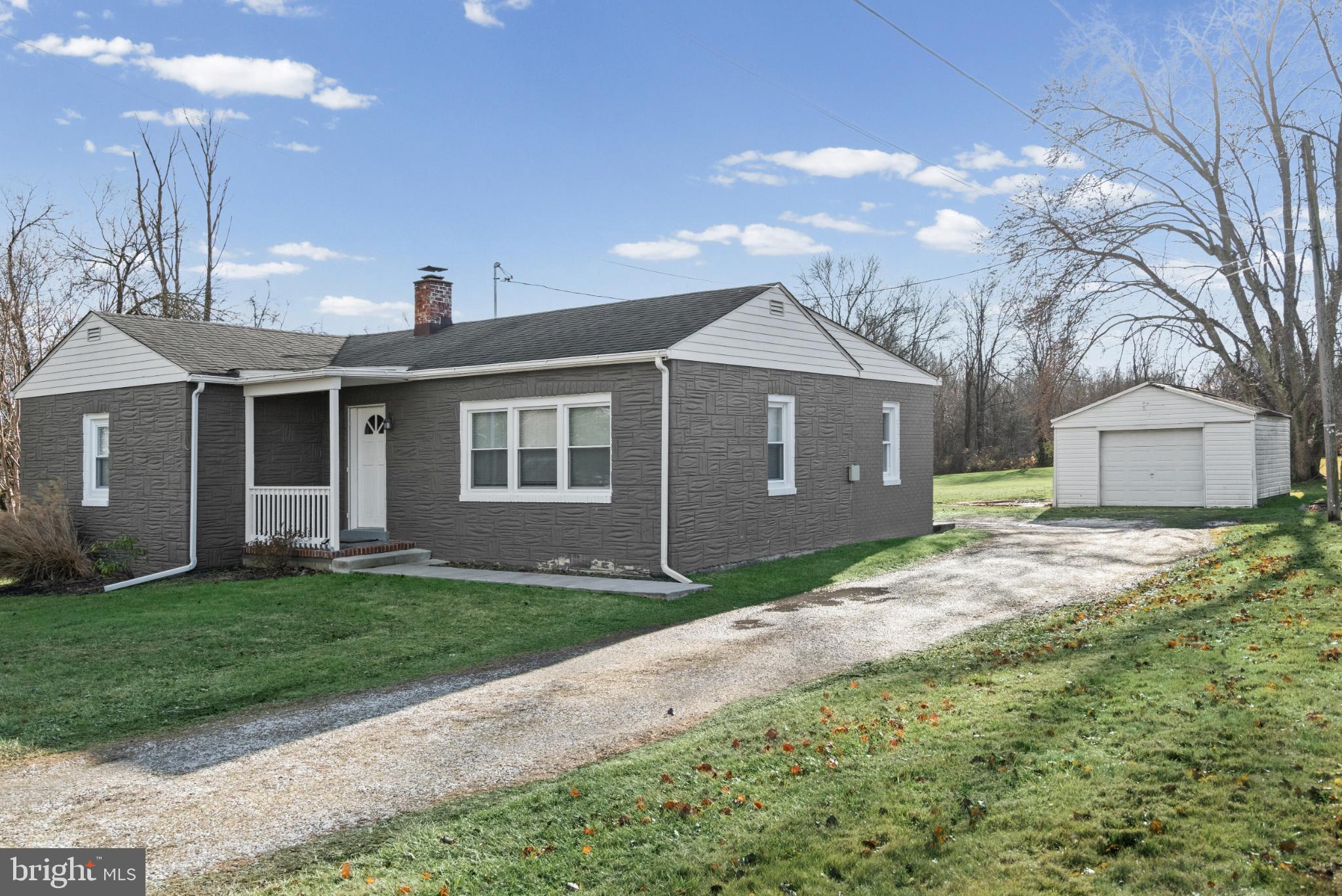 PERRY HALL - Residential