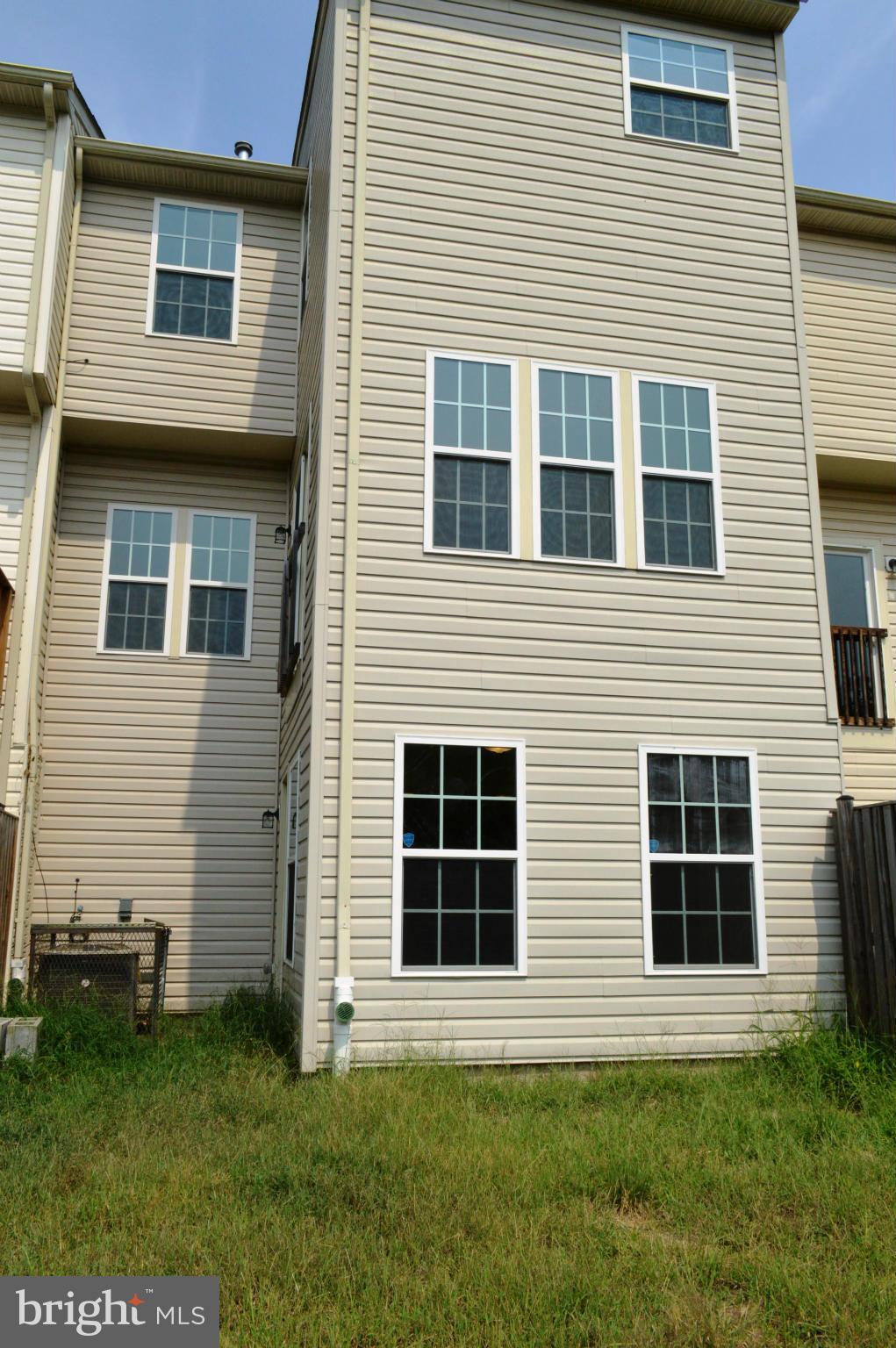 TANYARD SPRINGS - Residential