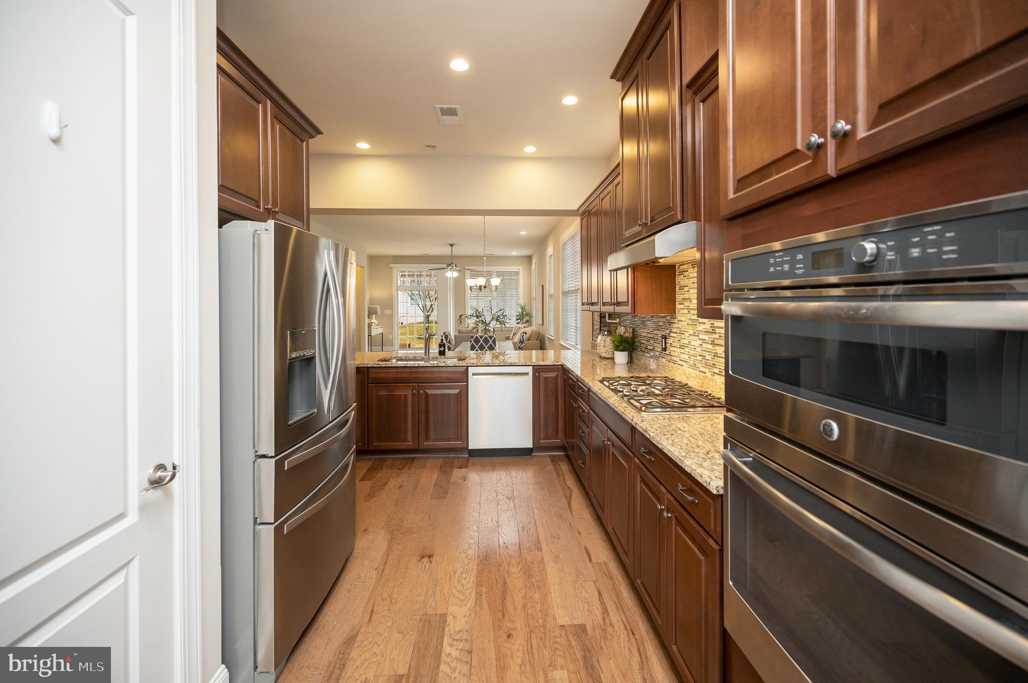 REGENCY AT CHANCELLORSVILLE - Residential