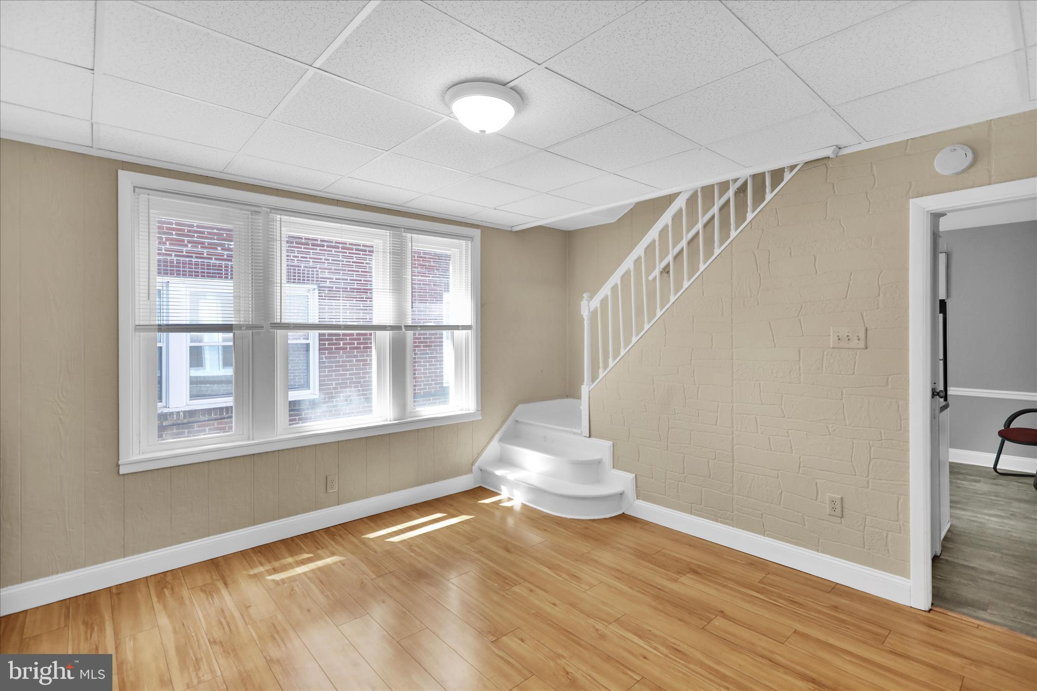 NORTHMONT - Residential