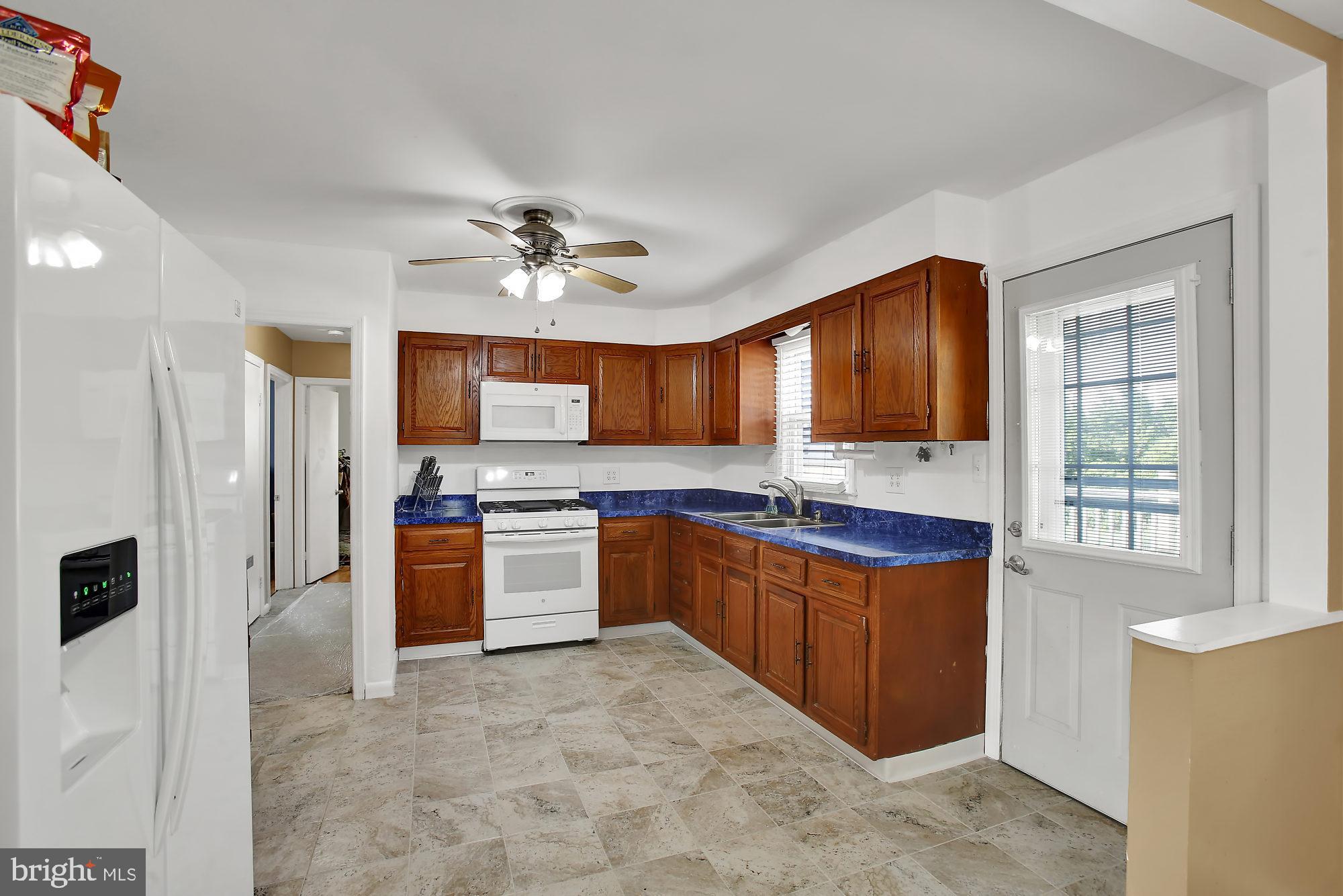 CARROLLTON MANOR - Residential