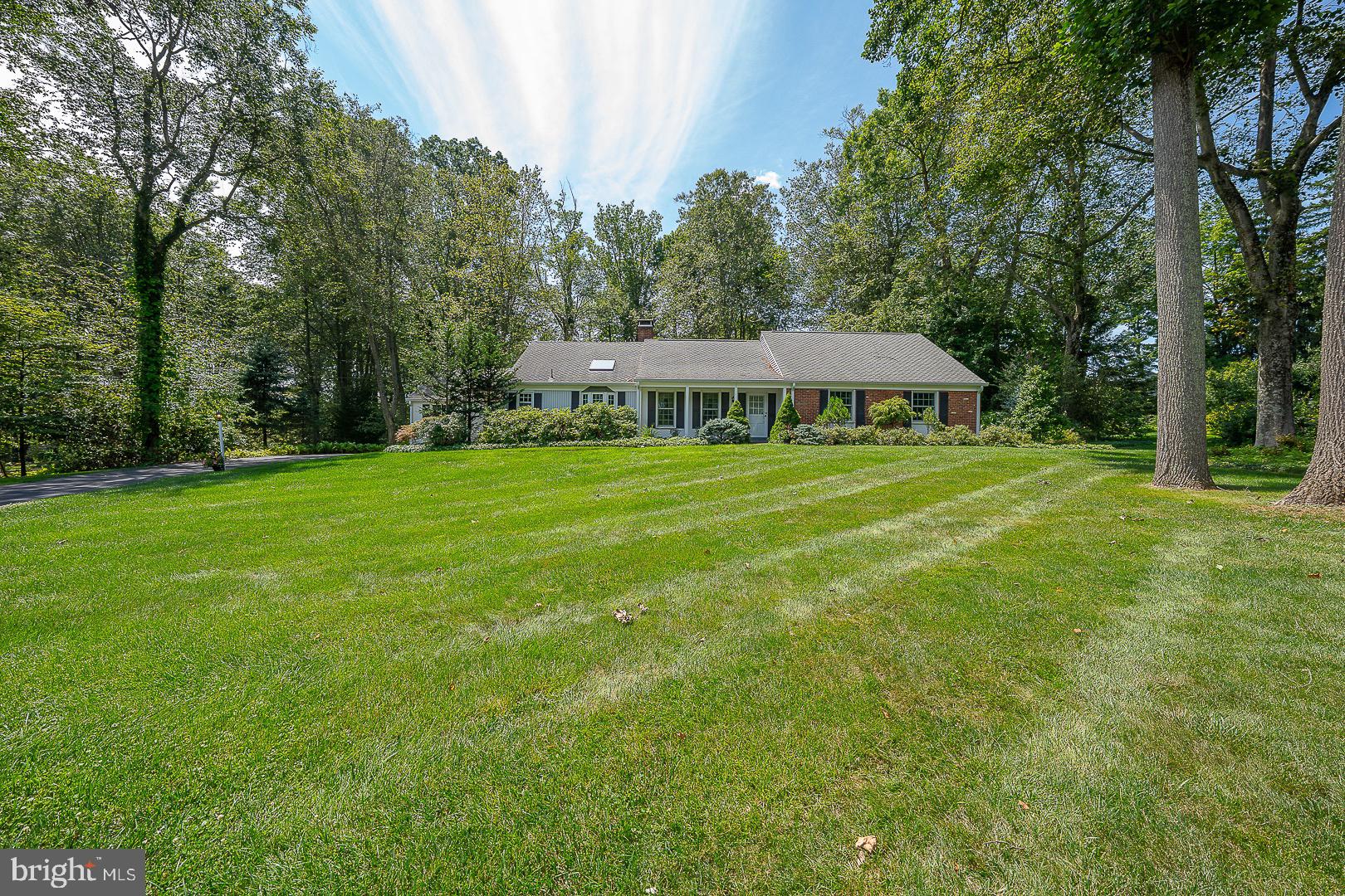 738 WOODCREST ROAD