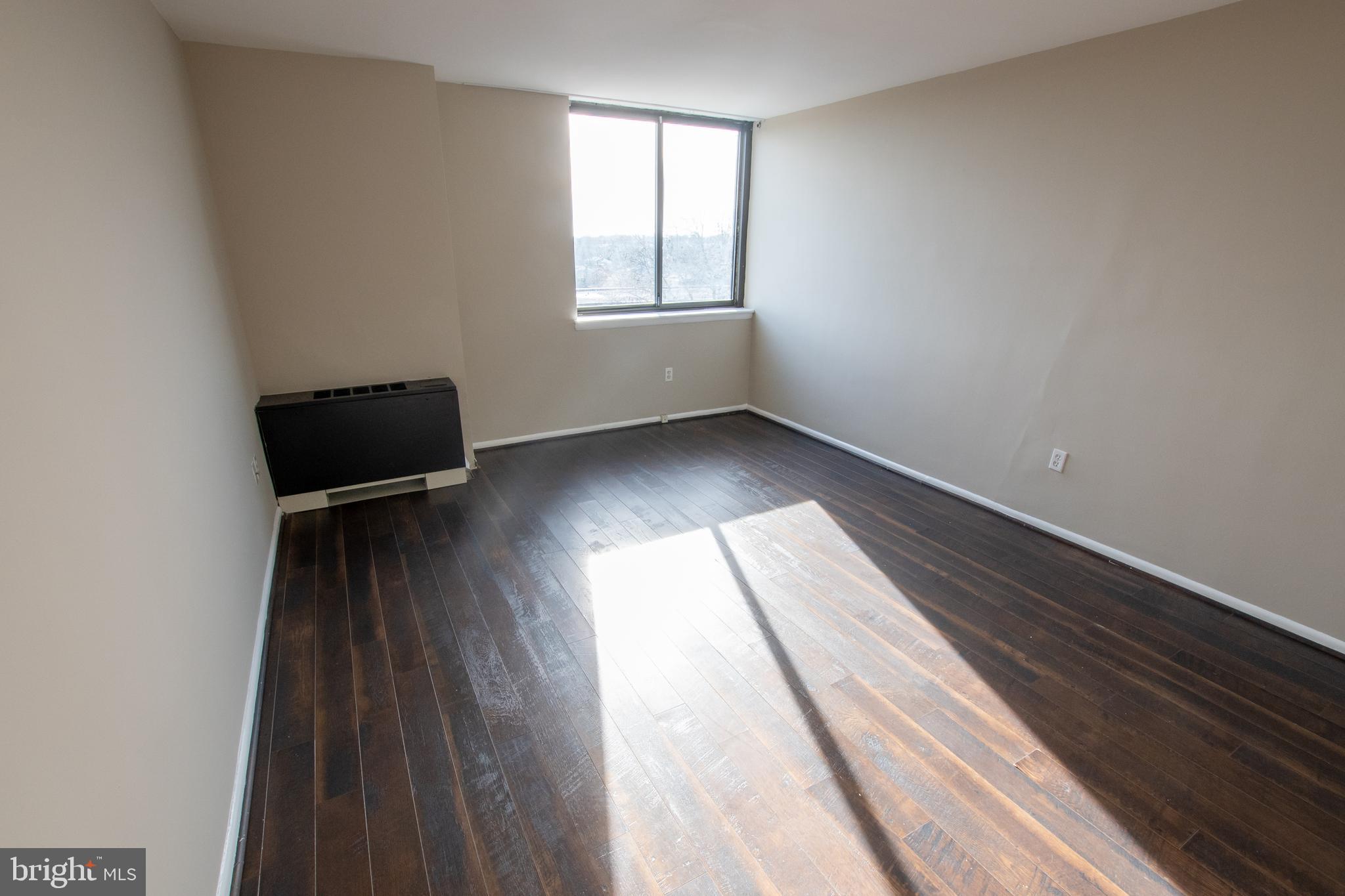 LORCOM HOUSE - Residential