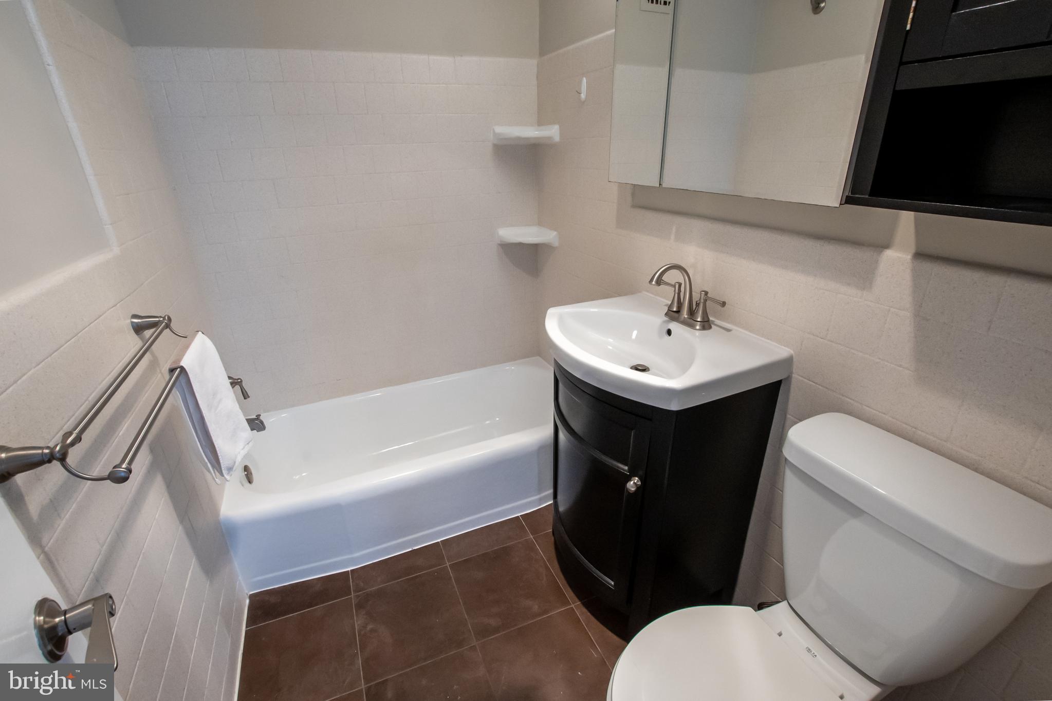 LORCOM HOUSE - Residential