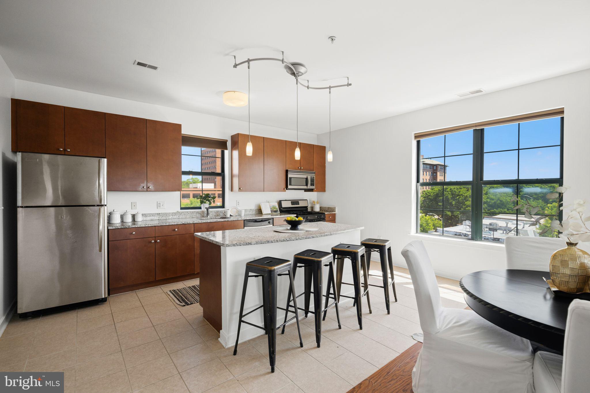 CHARLES VILLAGE - Residential
