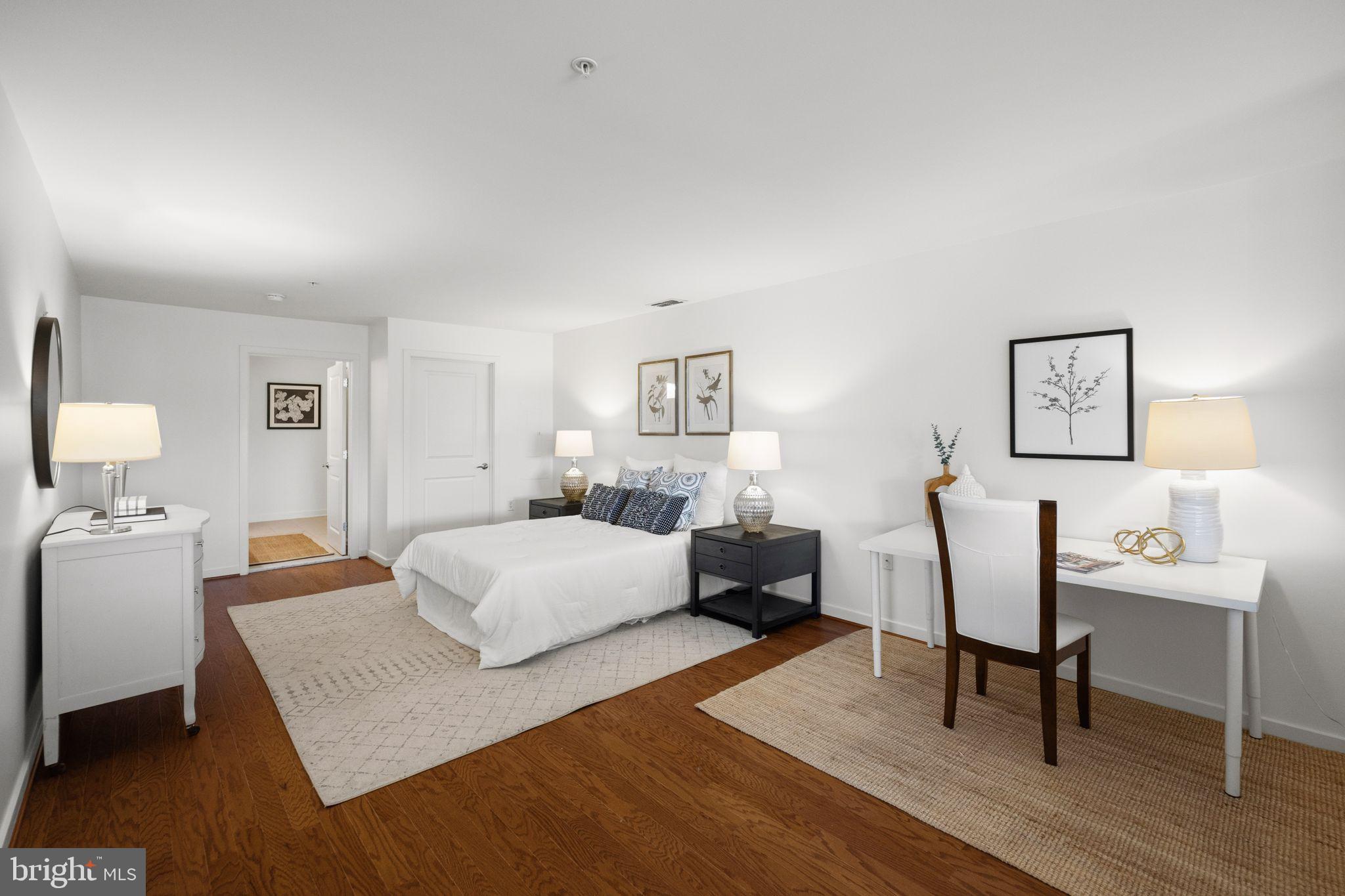 CHARLES VILLAGE - Residential