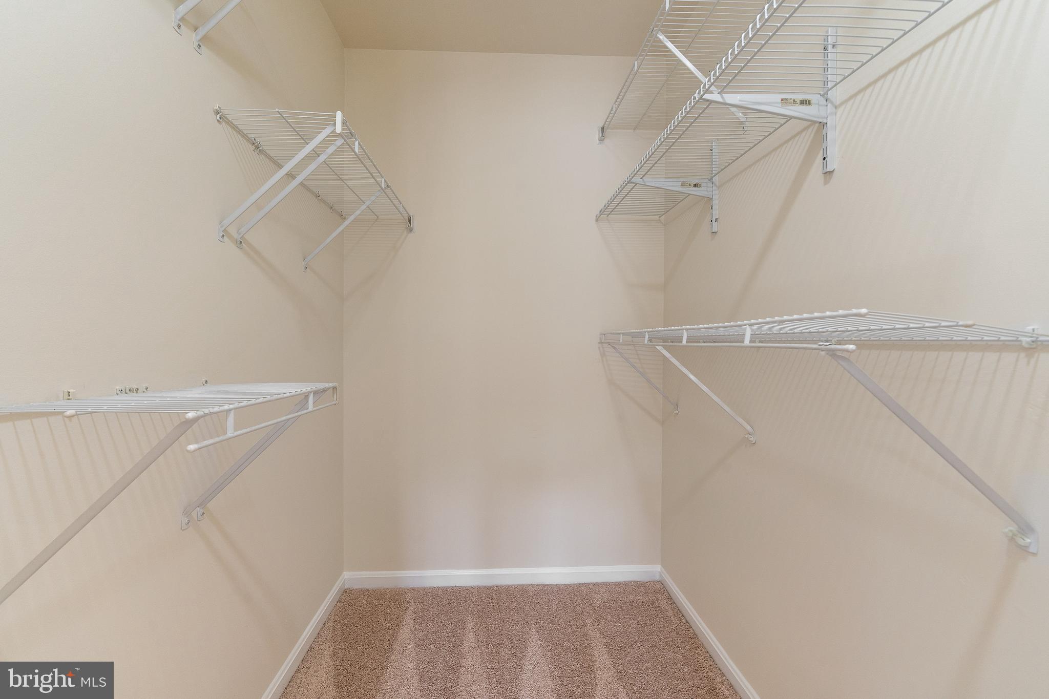 FAIRCREST - Residential Lease